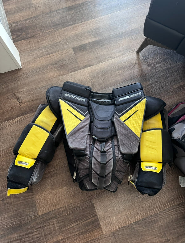 Bauer senior ultrasonic goalie chest protector