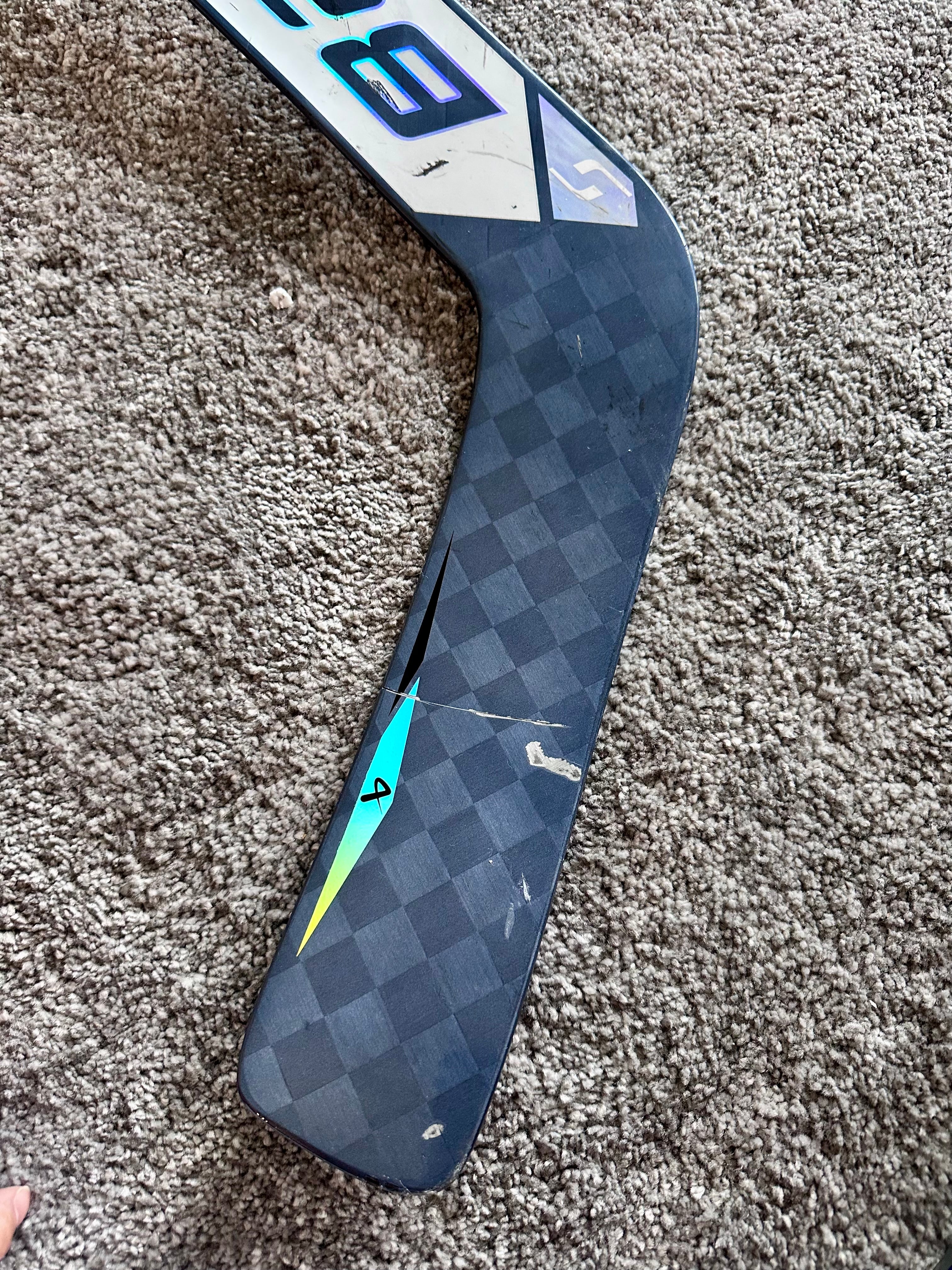 NCAA Bauer Shadow 24” Full Right Pro Stock Goalie stick #4
