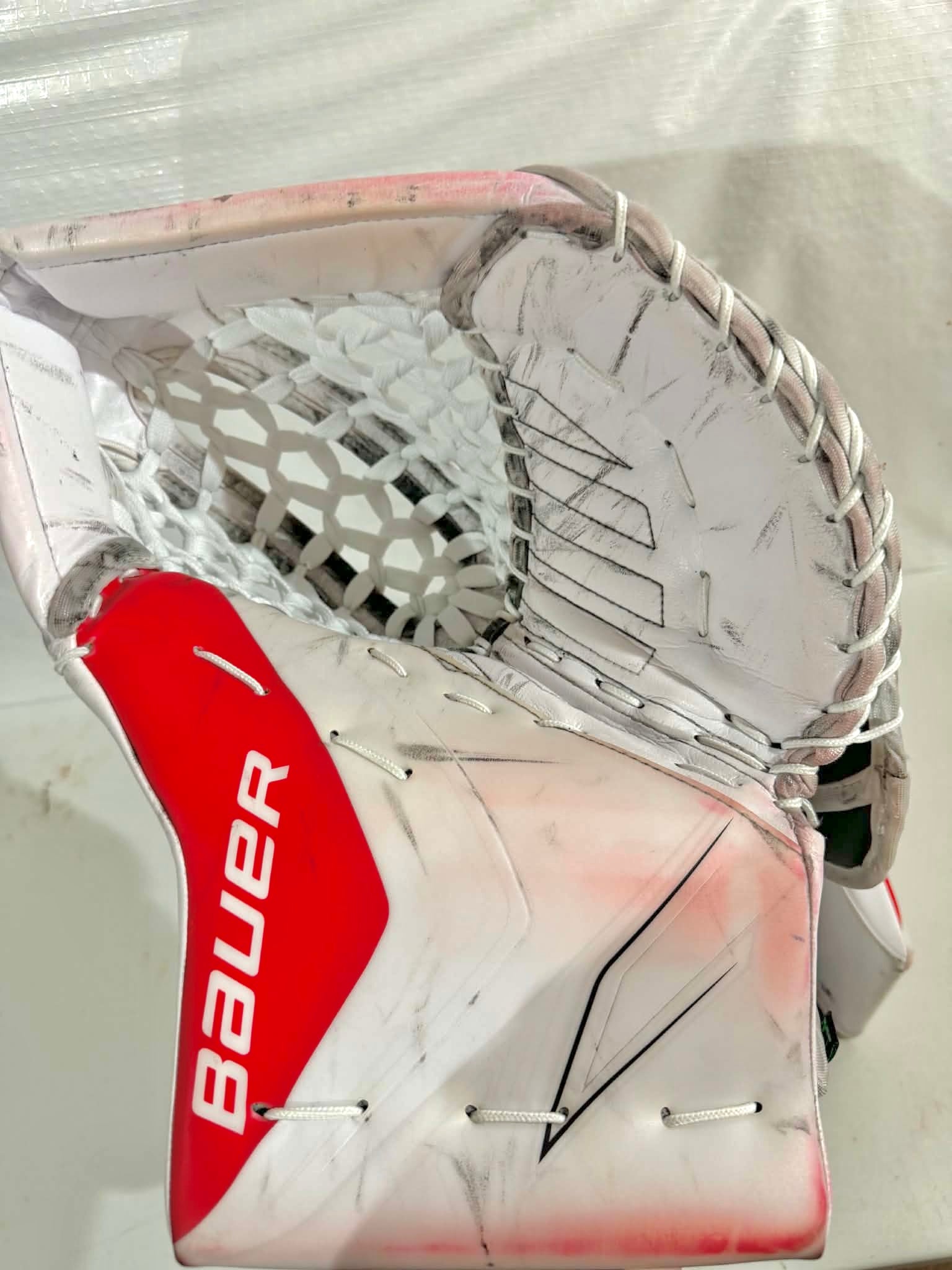 Bauer Vapor flylite 34+1 pro stock goalie full set