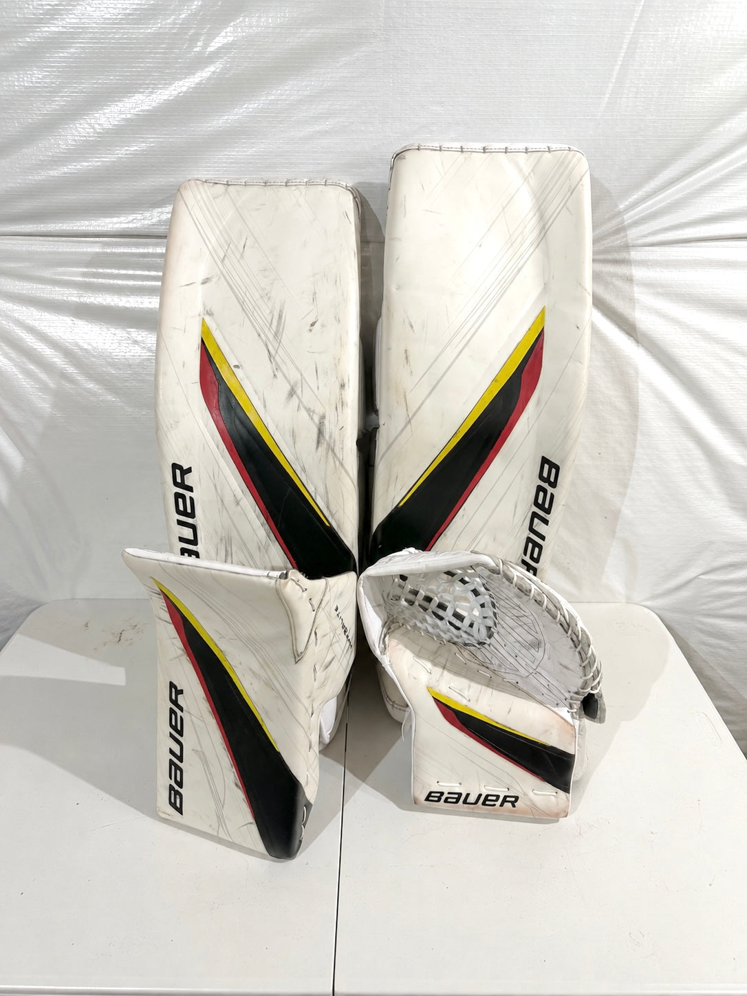 Bauer Hyperlite 2/Mach Regular 35+1 Goalie Pro stock Full Set