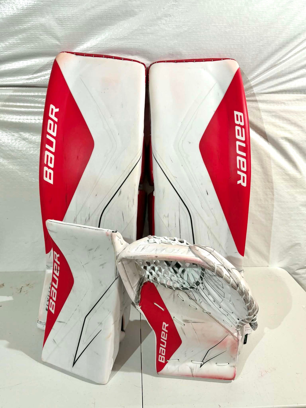 Bauer Vapor flylite 34+1 pro stock goalie full set