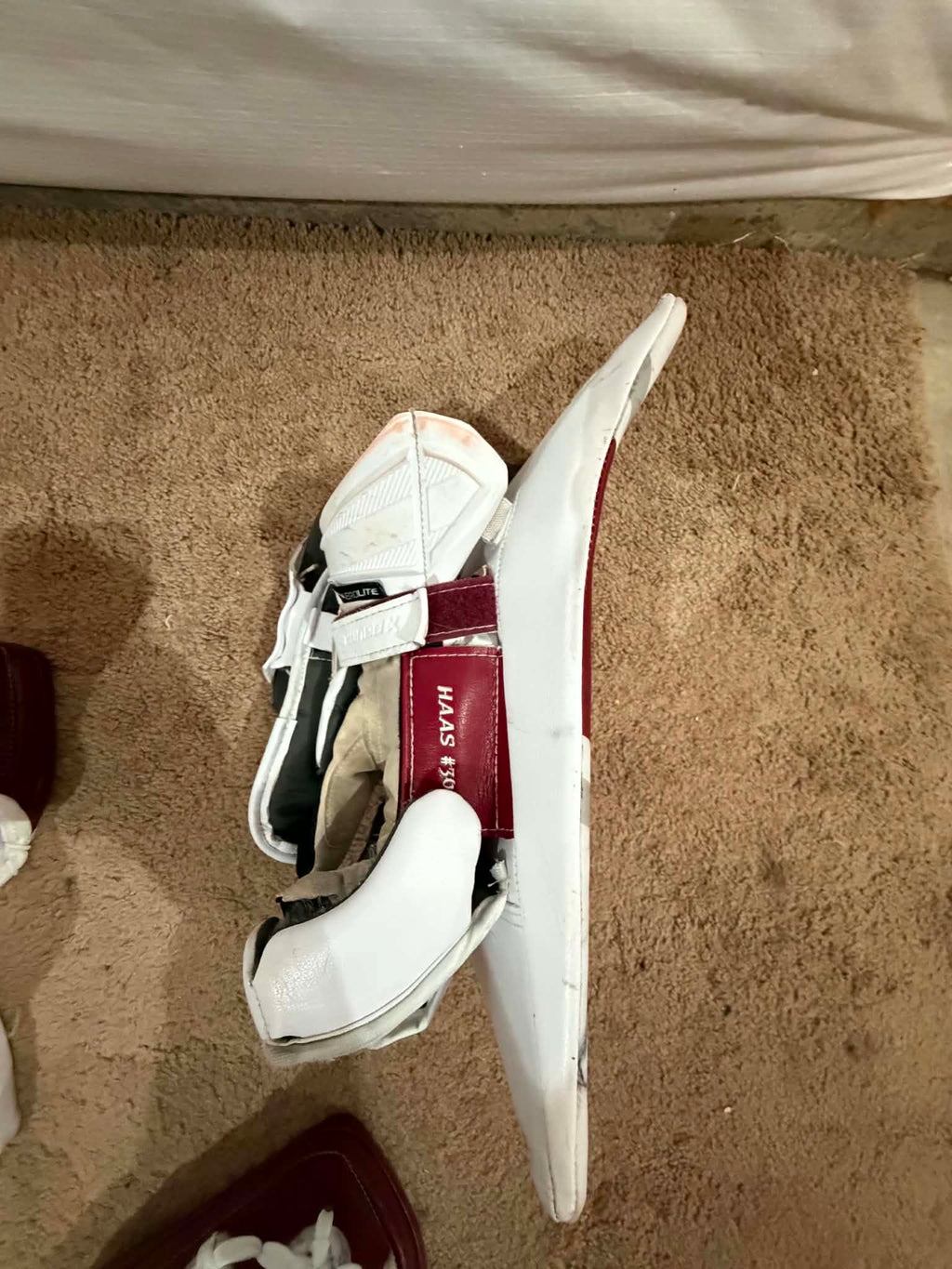 NCAA Bauer Hyperlite 2 35+1 Pro Stock Goalie Full Set
