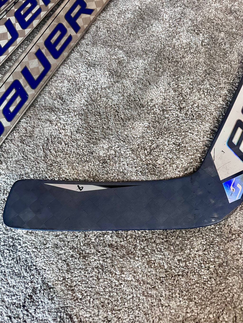 NCAA Bauer Shadow Full Right 24" Navy Pro Stock Goalie Stick #7