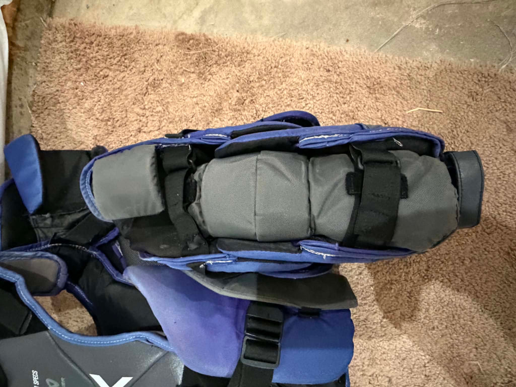 Bauer Vapor Hyperlite 2 Goalie Pro Stock Chest Protector