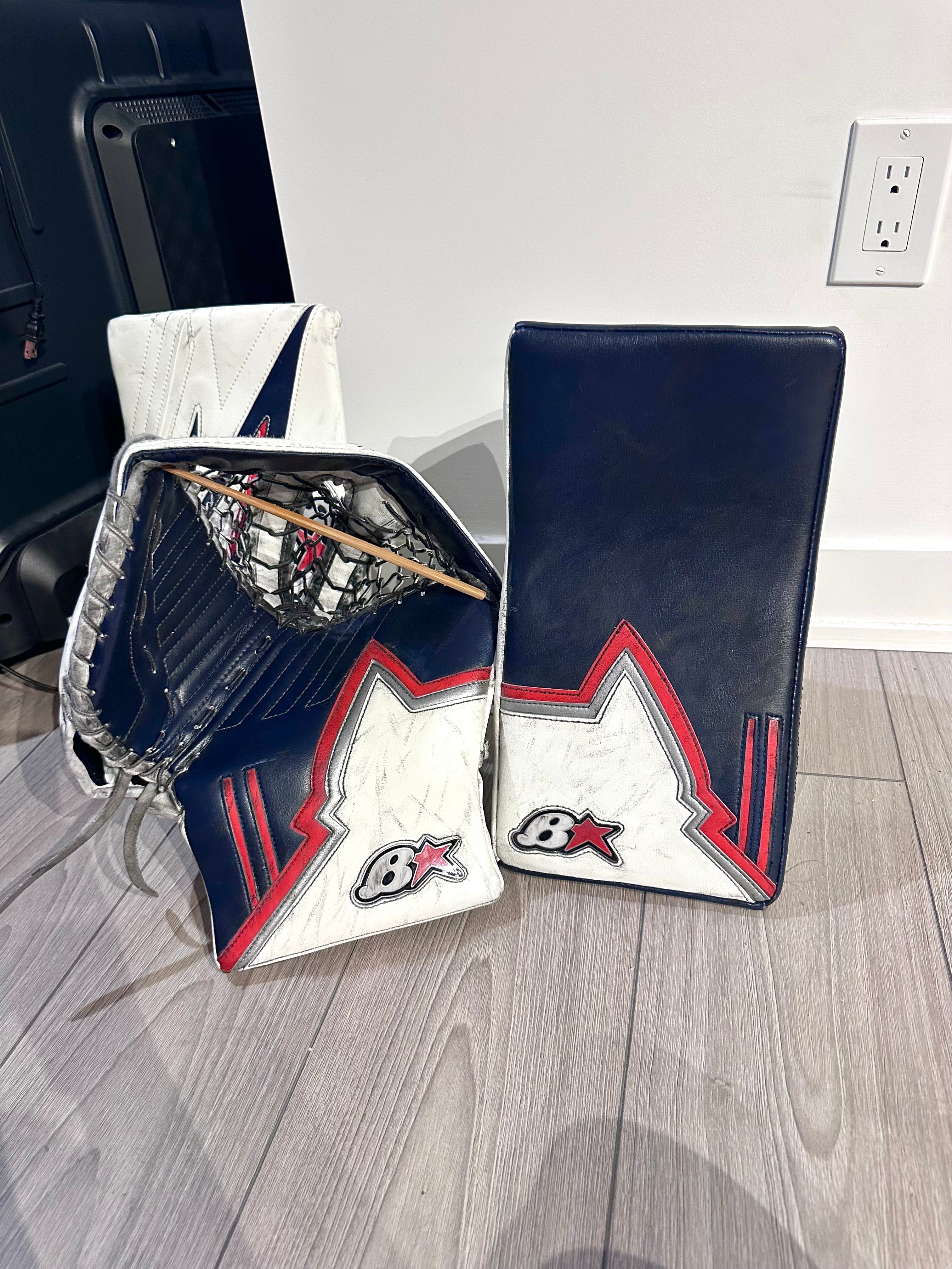 NCAA Brians custom optik 3 pro stock full right 32+1 goalie full set