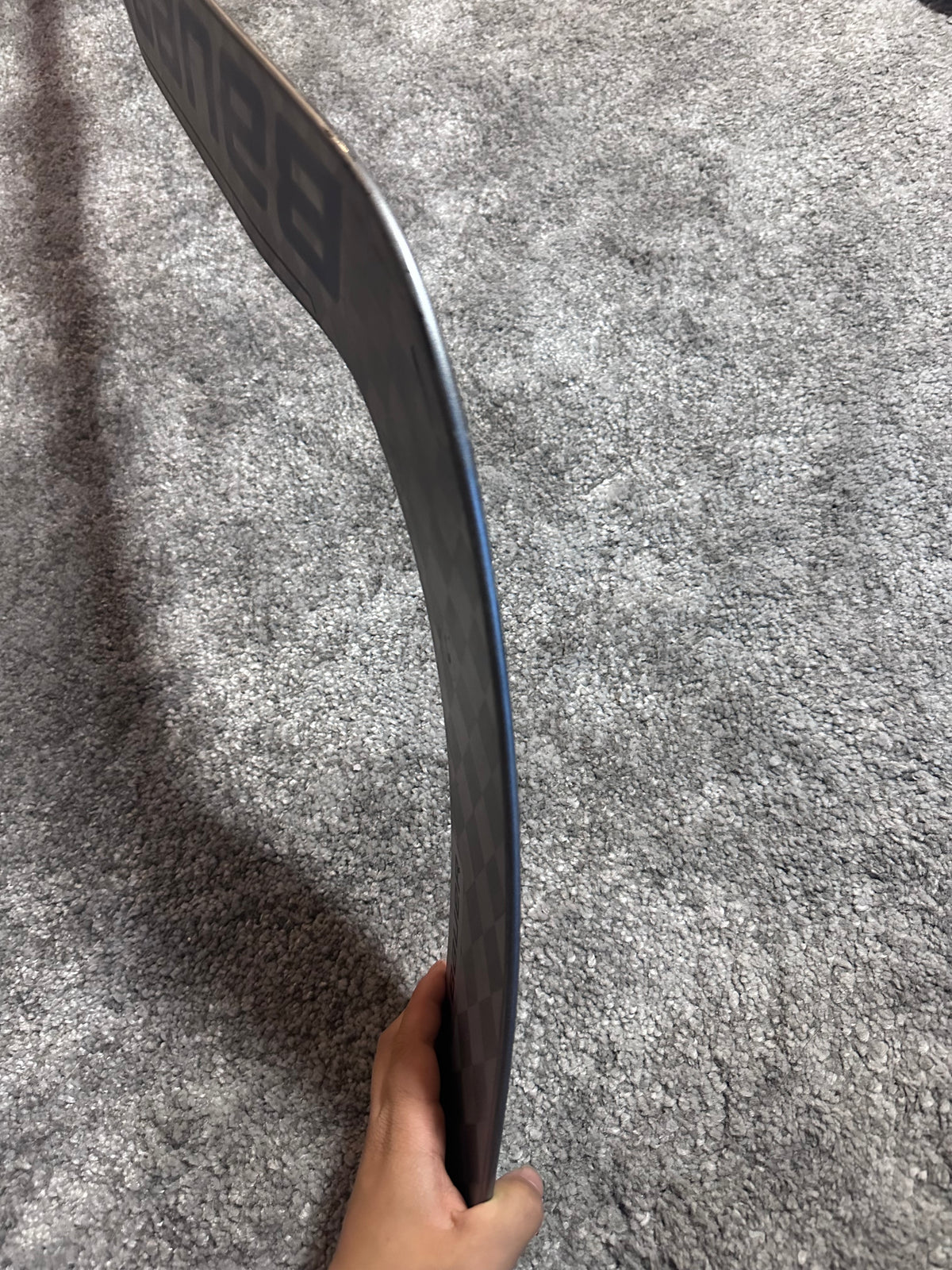NCAA Bauer Mach 25” Full Right Pro Stock Goalie Stick #4