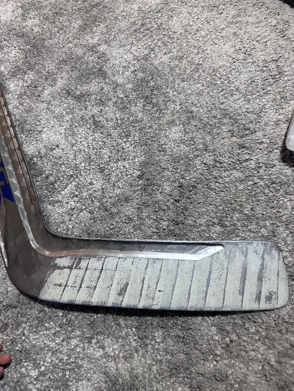 NCAA Bauer Mach 25" Full Right Pro Stock Goalie Stick #2