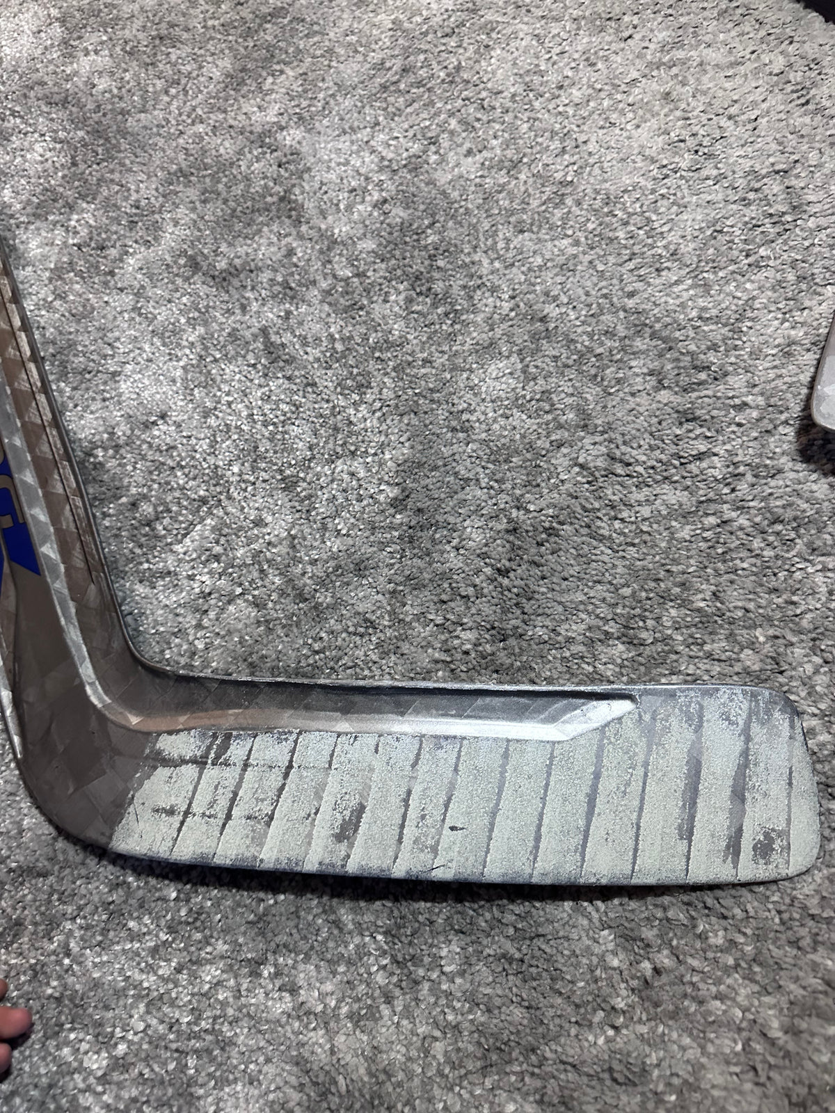 NCAA Bauer Mach 25" Full Right Pro Stock Goalie Stick #2