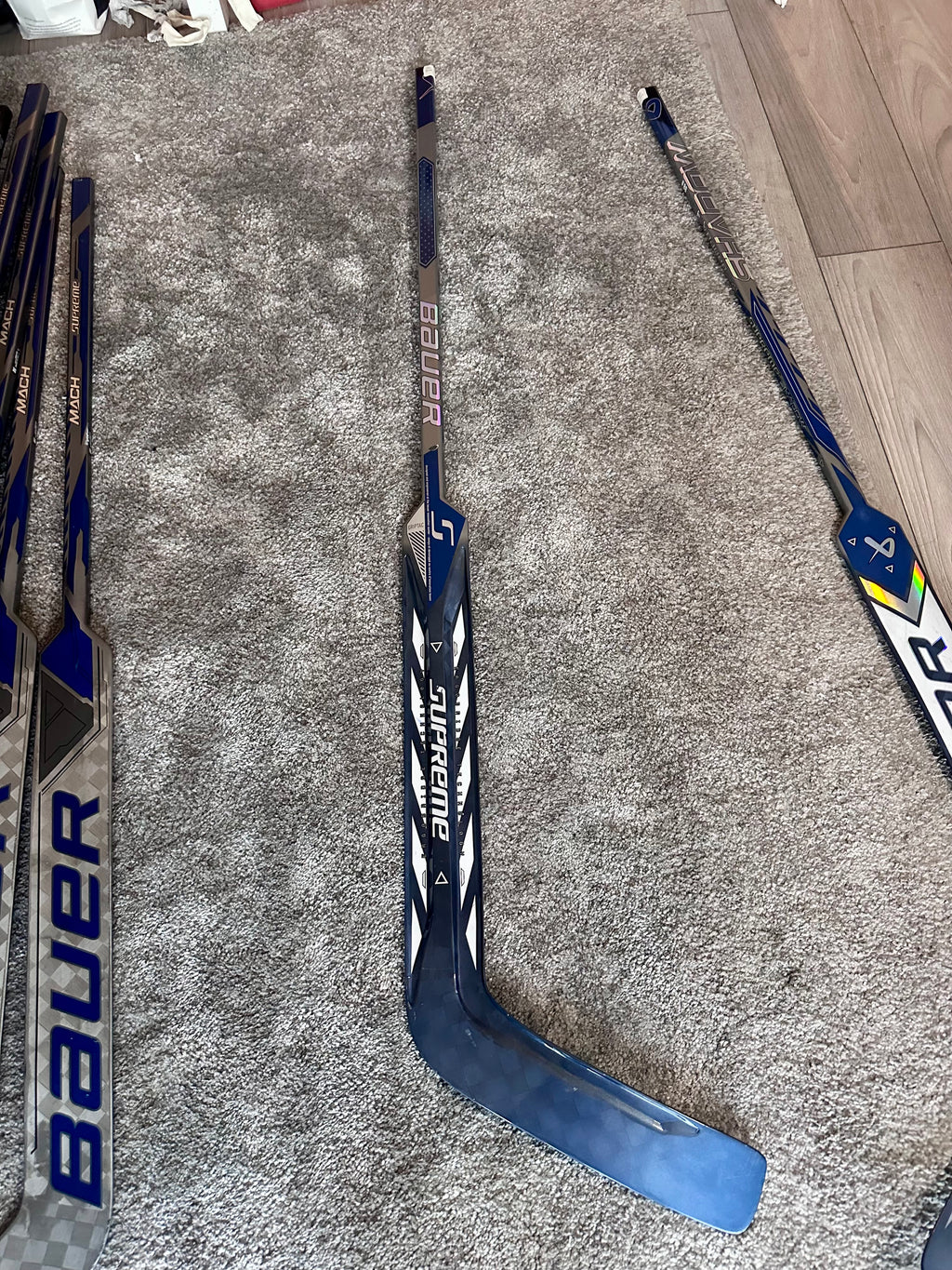 NCAA Bauer Shadow Full Right 24" Navy Pro Stock Goalie Stick #7