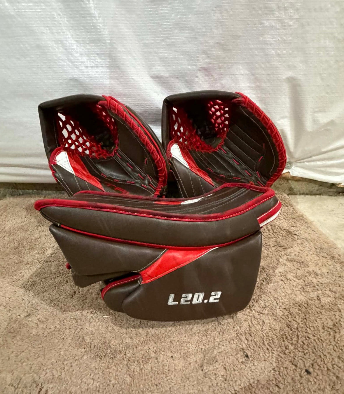 True L20.2 33+2 pro stock goalie full set