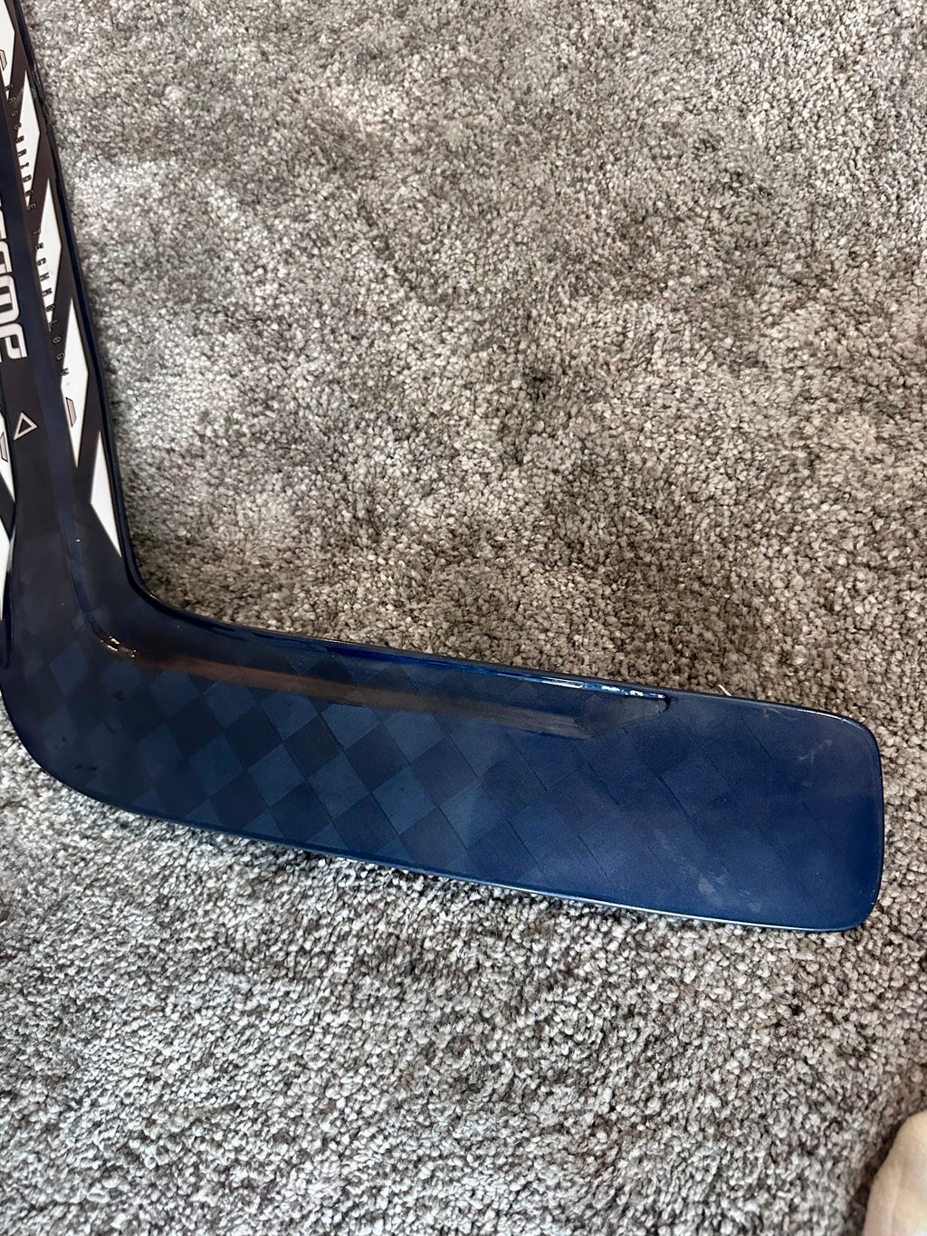 NCAA Bauer Shadow Full Right 24" Navy Pro Stock Goalie Stick #3
