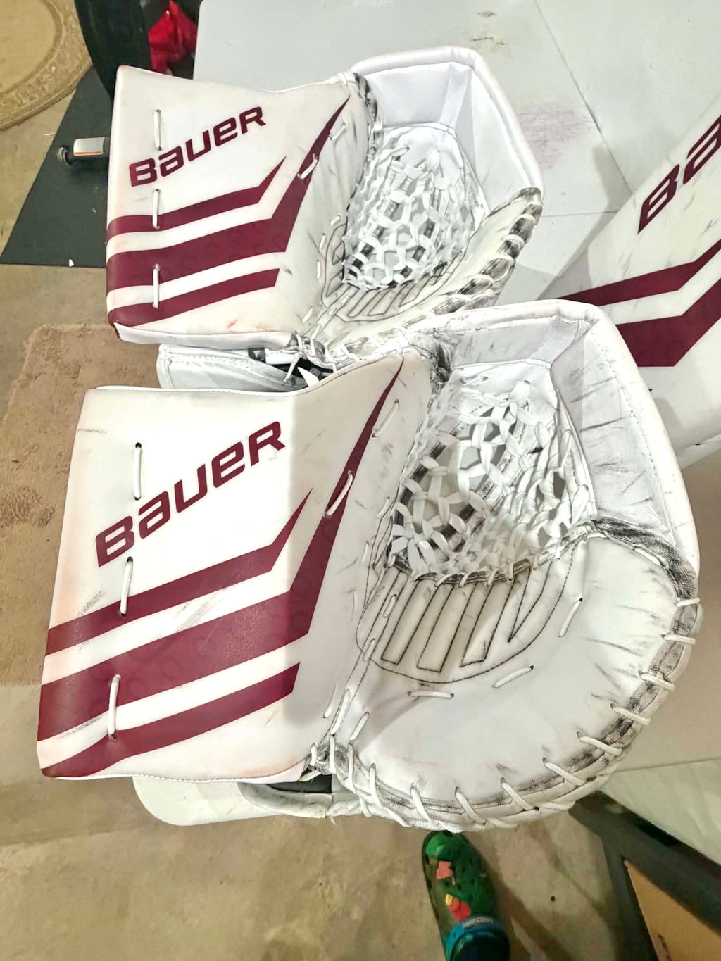 NCAA bauer mach pro stock goalie glove full set