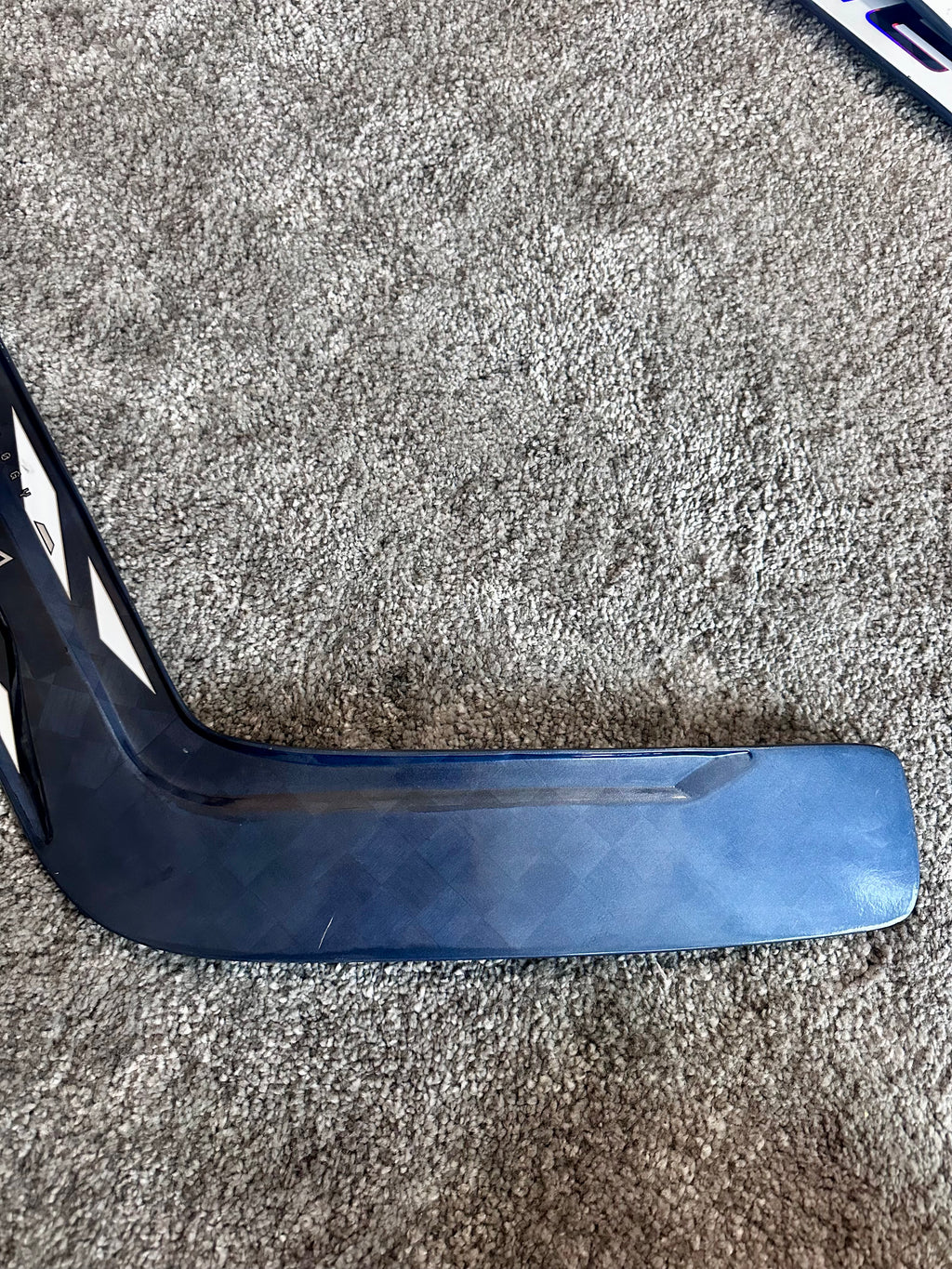NCAA Bauer Shadow Full Right 24" Navy Pro Stock Goalie Stick #2