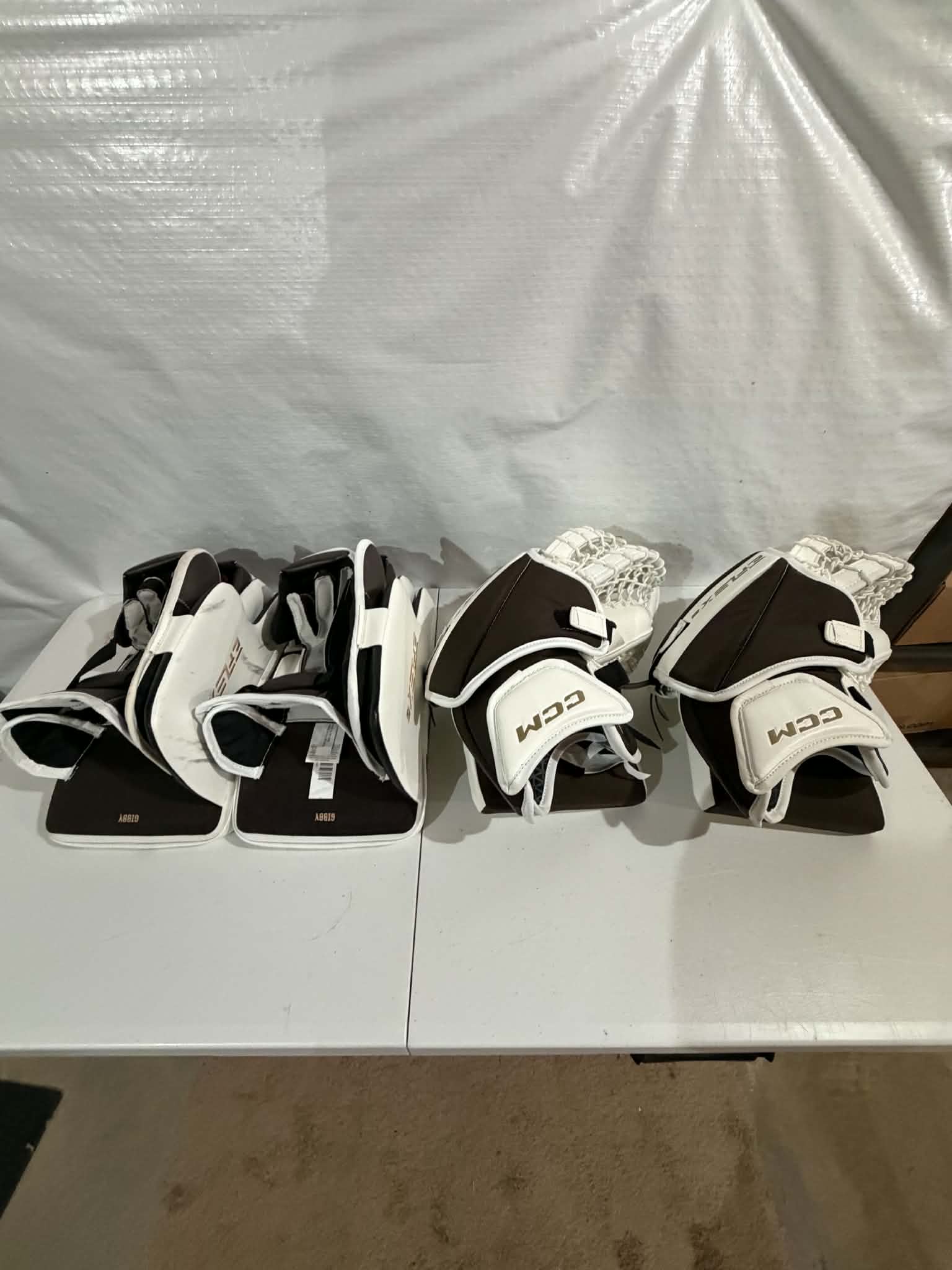 New CCM Eflex 6 Pro Stock 33+1.5 Goalie Full Set with two sets of gloves