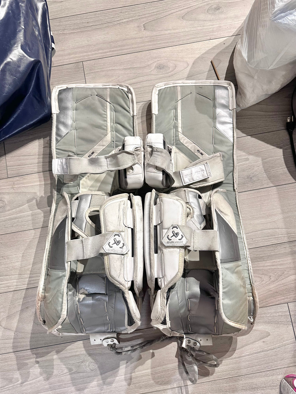 Bauer Hyperlite 2 / Mach White Pro Stock Goalie Full Set
