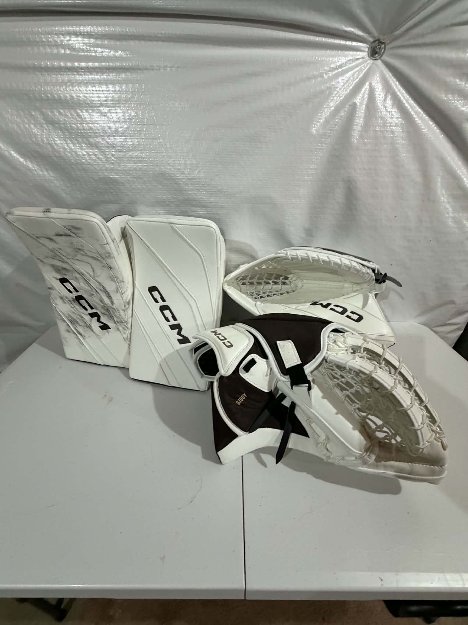 New CCM Eflex 6 Pro Stock 33+1.5 Goalie Full Set with two sets of gloves
