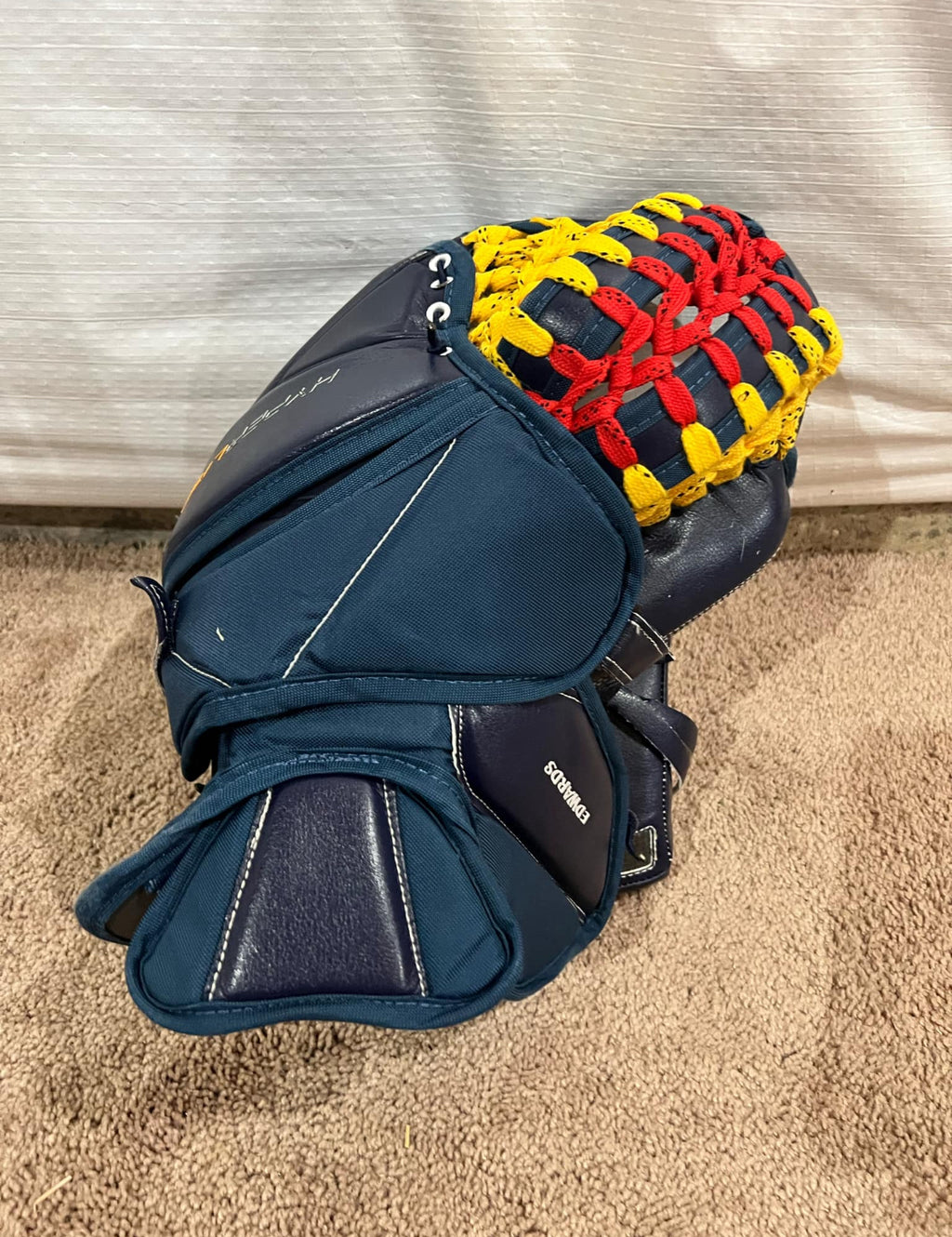 Bauer pro custom ultrasonic goalie glove