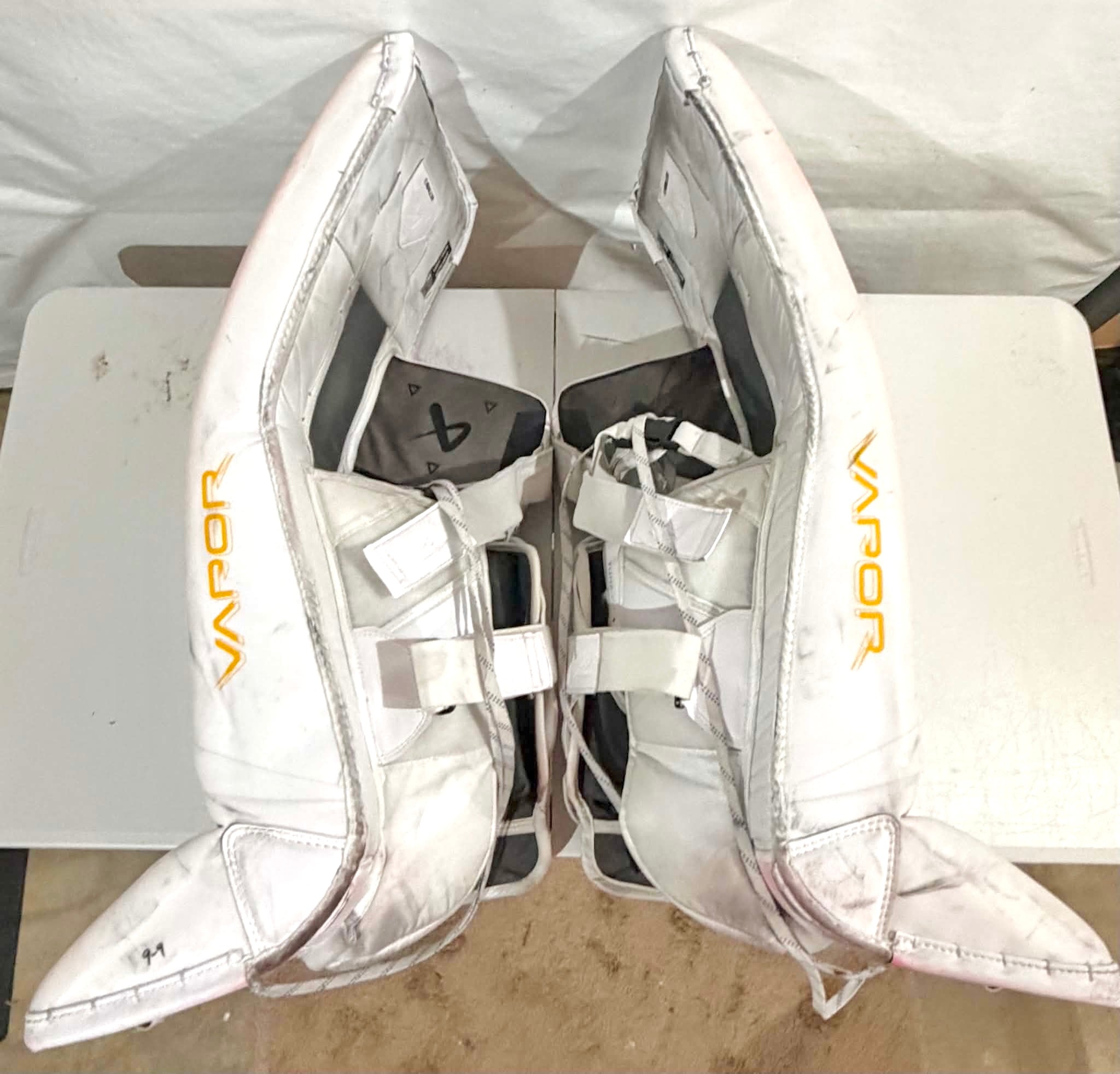 Bauer Flylite Full Right 35+1 Goalie Pro Stock Full Set with two glove sets