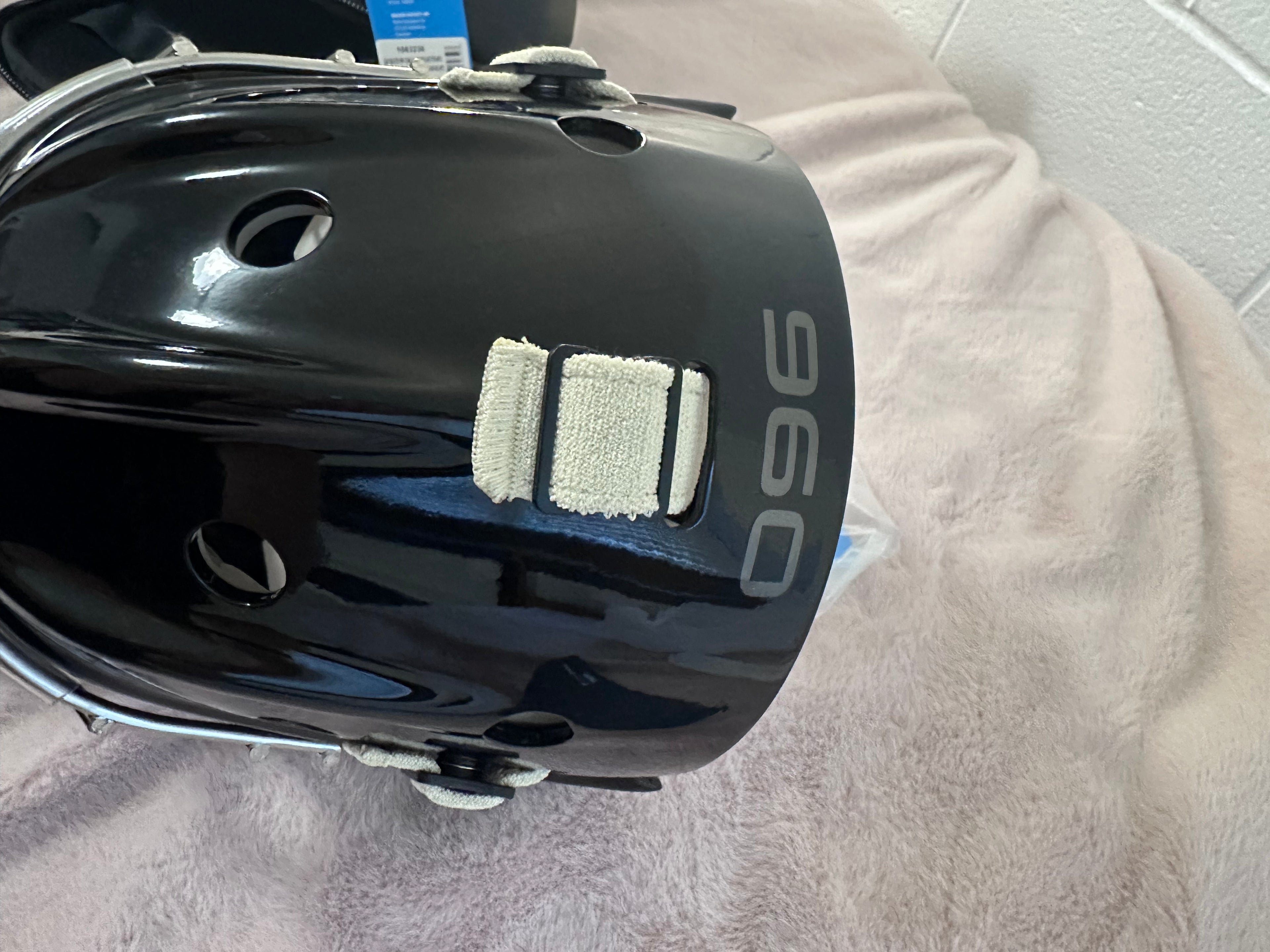 New Bauer profile S24 960 pro goalie mask