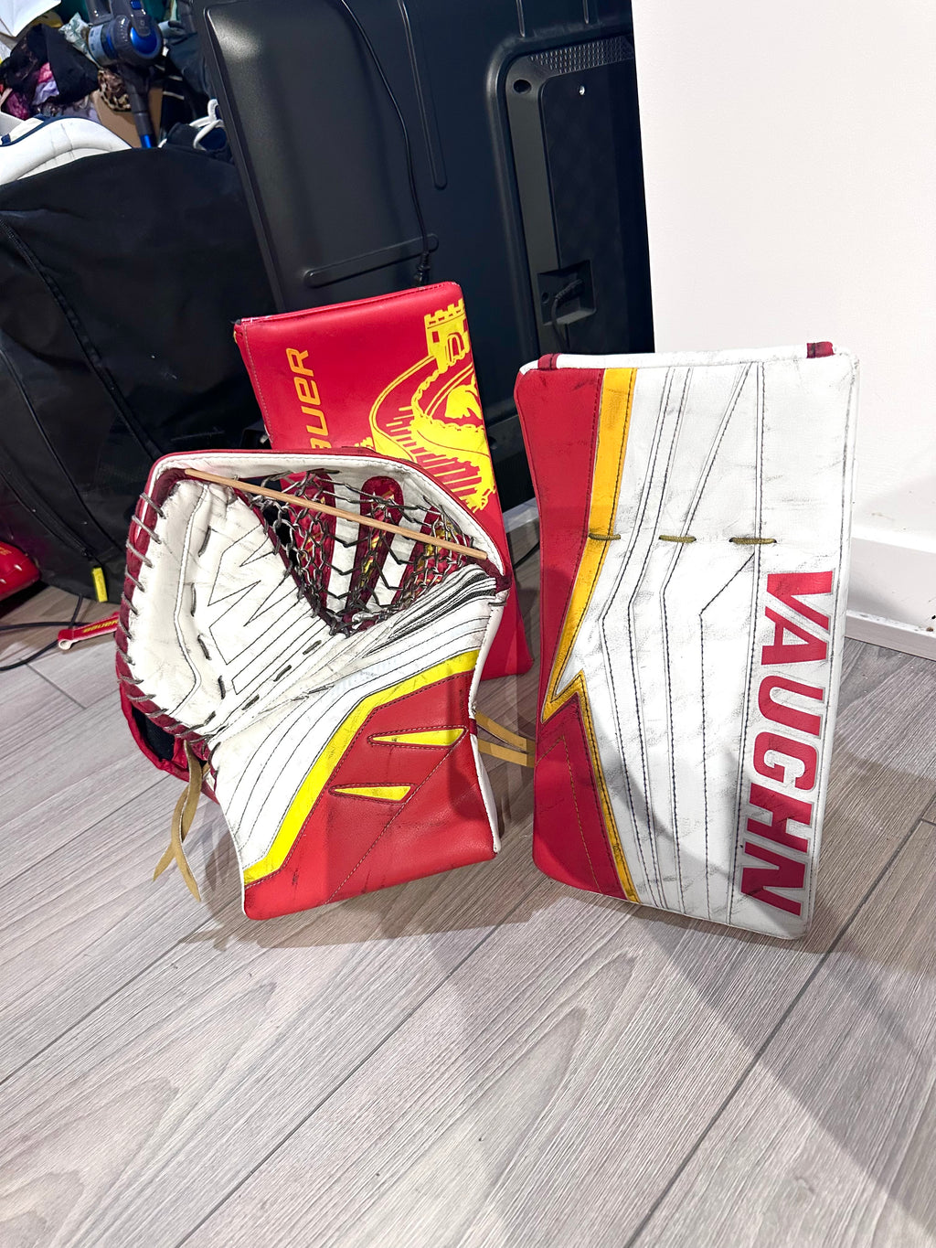 Olymics Return Brian Gnetik V Full Right 32+1 Pro Stock Goalie Full Set