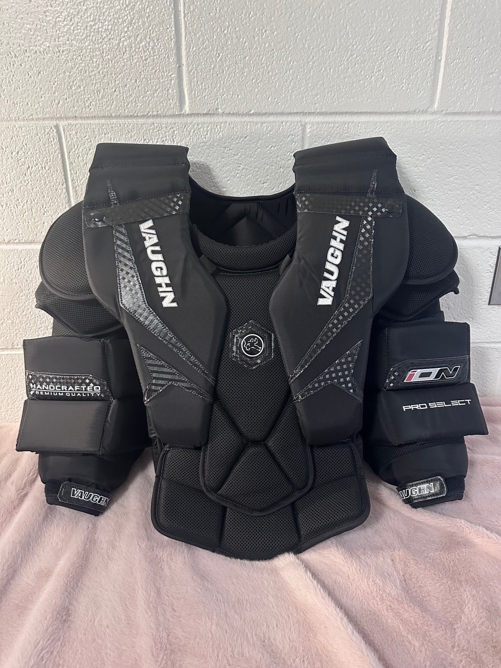 New 2026 Vaughn Ion Pro Select goalie chest protector