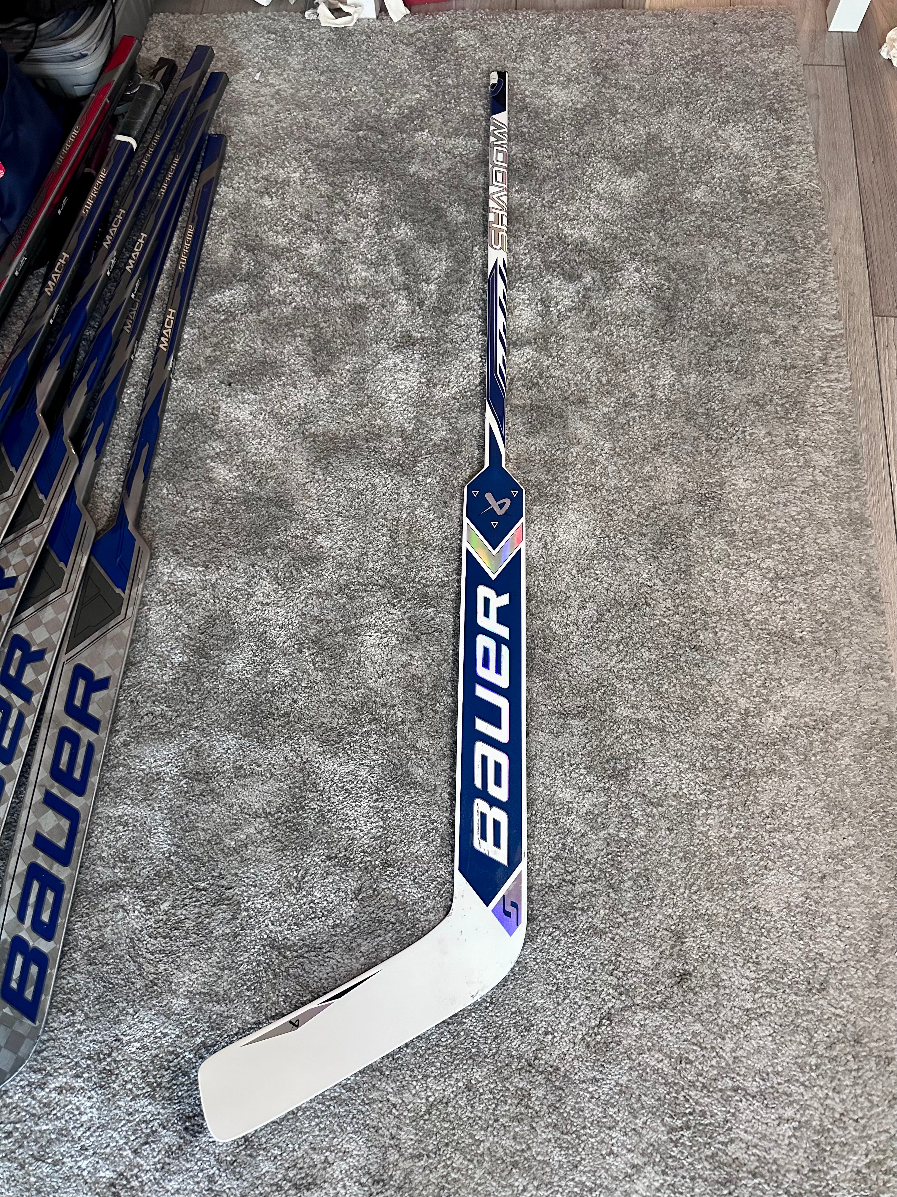 NCAA Bauer Shadoe Full Right 24" White Pro Stock Goalie Stick #3