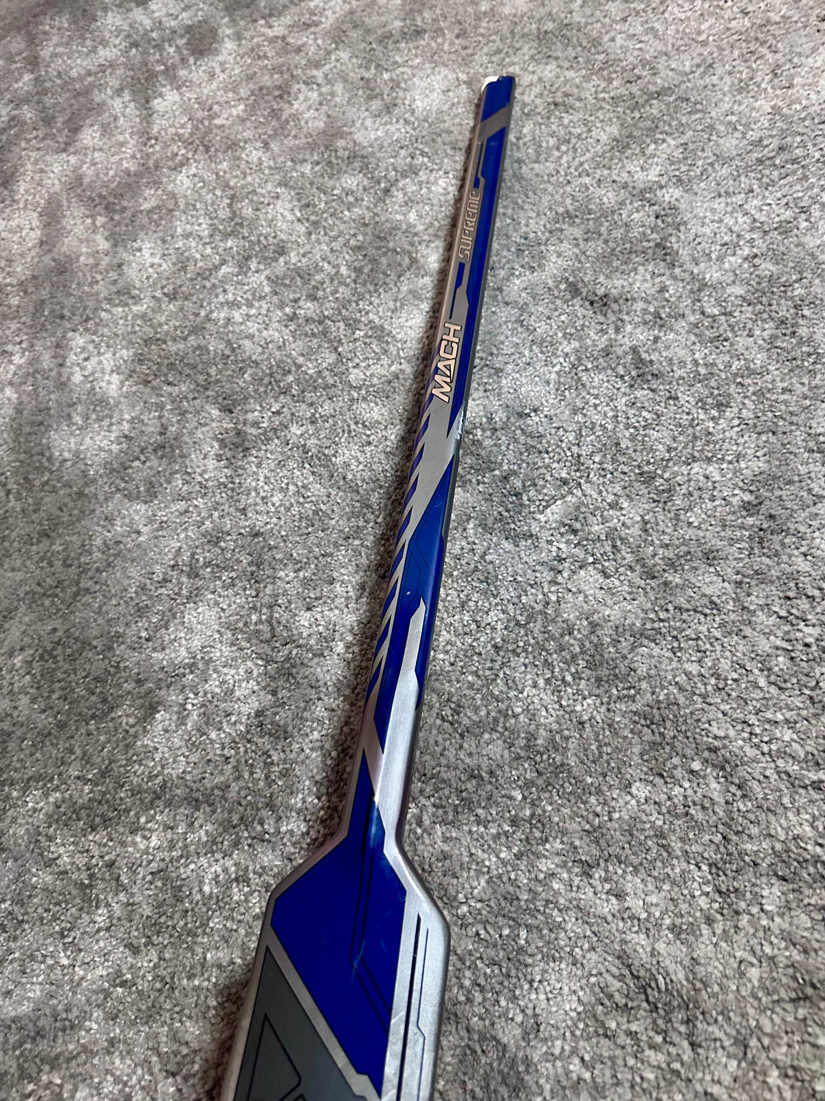 New NCAA Bauer mach 25” Full Right Pro Stock Goalie Stick #3
