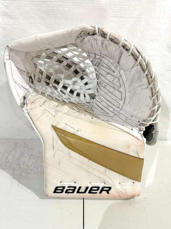 Bauer Vapor Hyperlite 2 Regular Pro Stock goalie glove