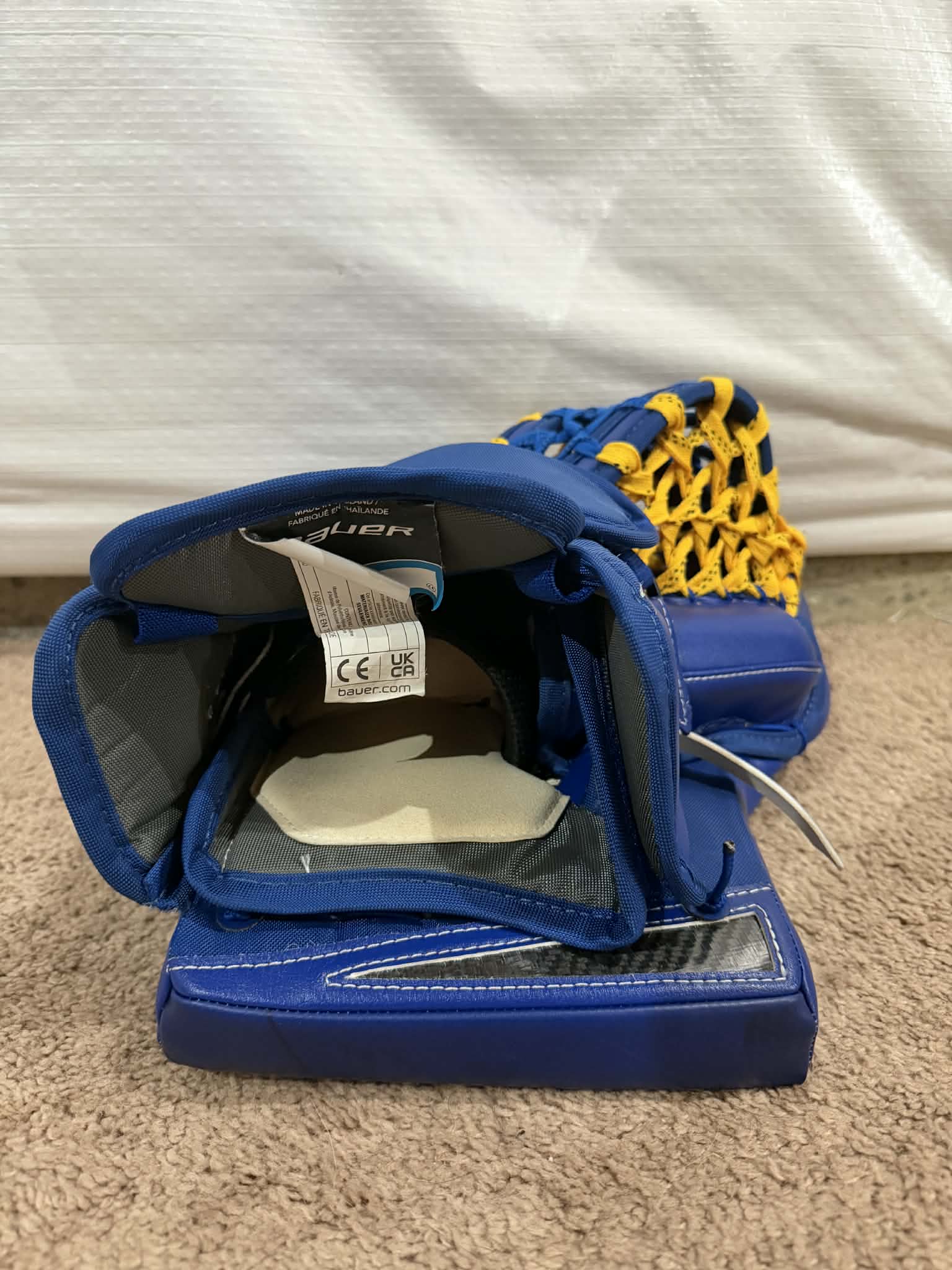 Bauer Vapor Hyperlite 2 / Mach pro stock goalie glove