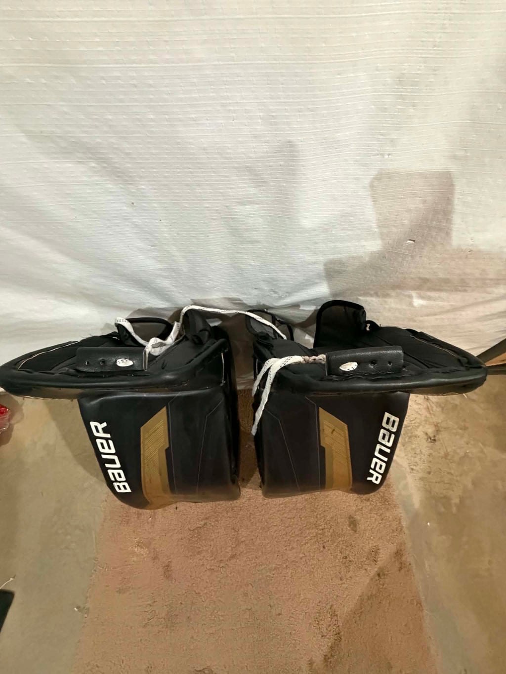NCAA bauer shadow 35+1 pro stock goalie leg pads