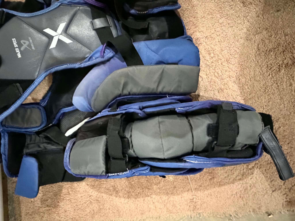 Bauer Vapor Hyperlite 2 Goalie Pro Stock Chest Protector