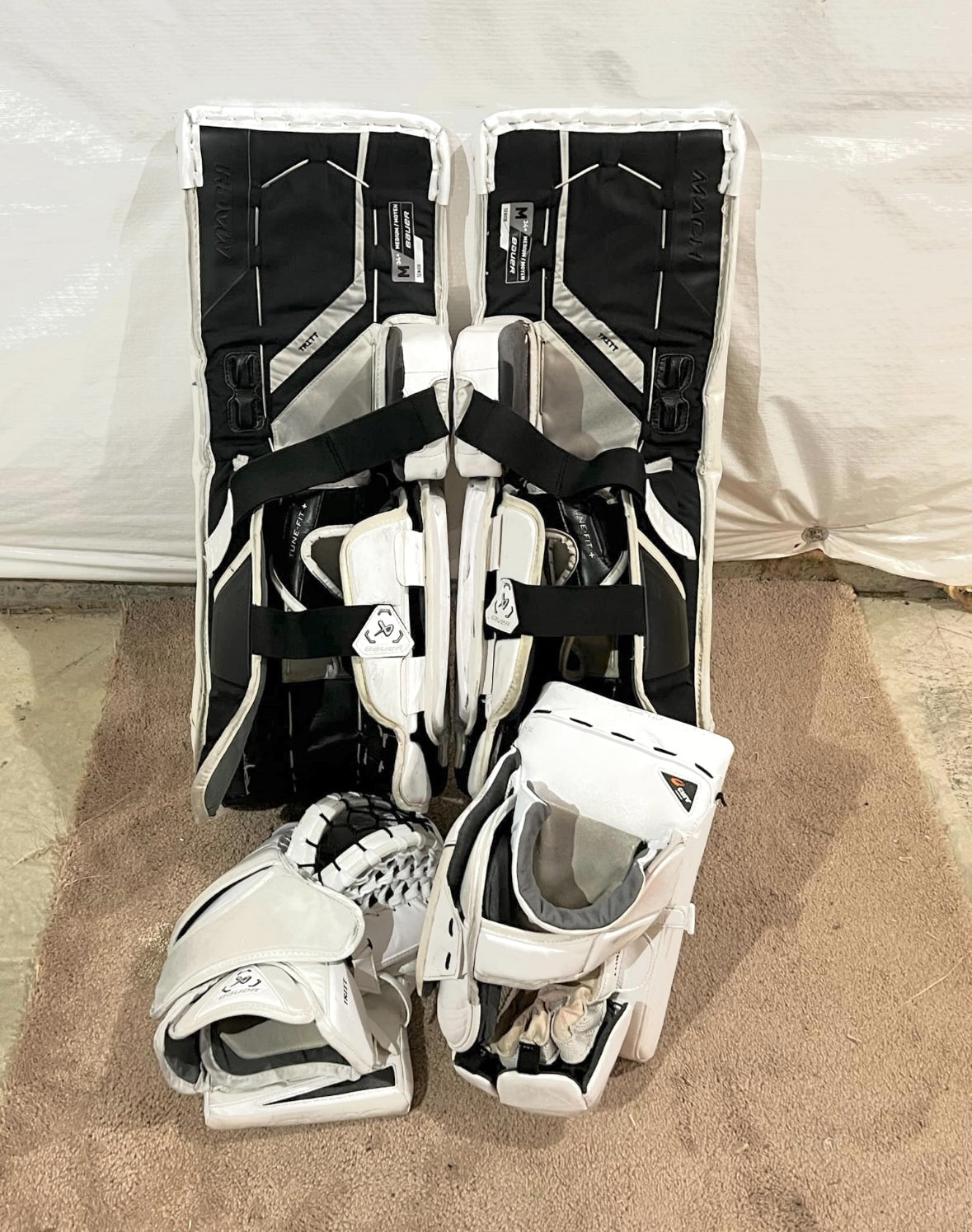 Bauer Mach 34+1 pro stock goalie full set