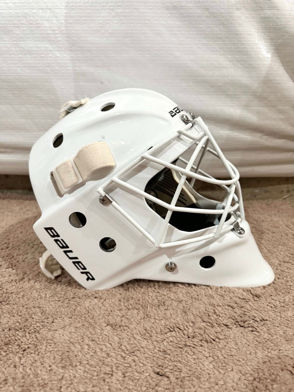 Bauer profile 960 pro cat eye goalie mask