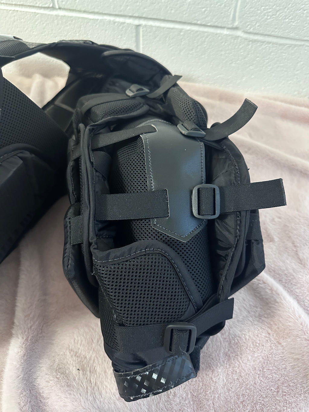 New 2026 Vaughn Ion Pro Select goalie chest protector