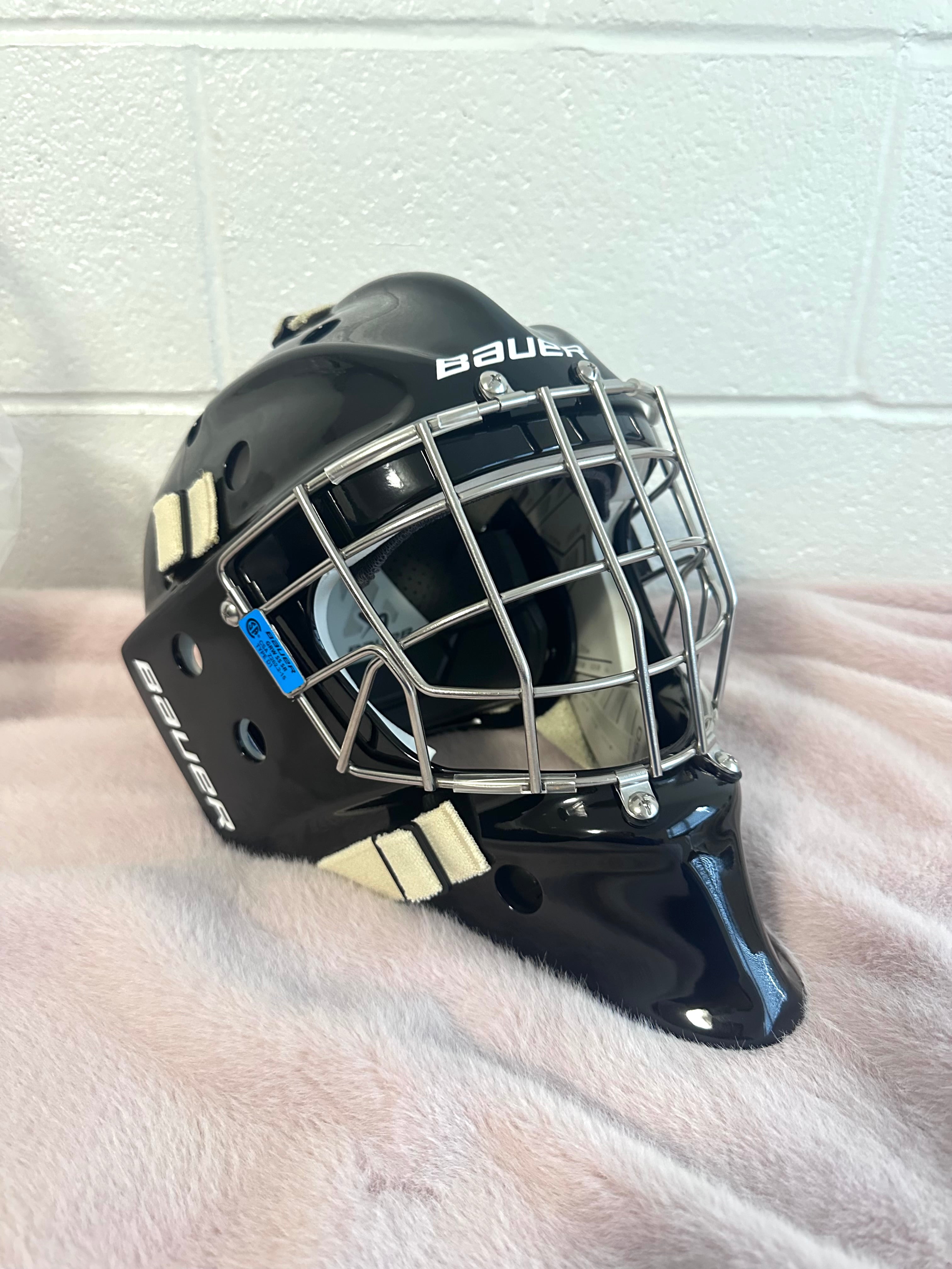 New Bauer profile 960 pro goalie mask