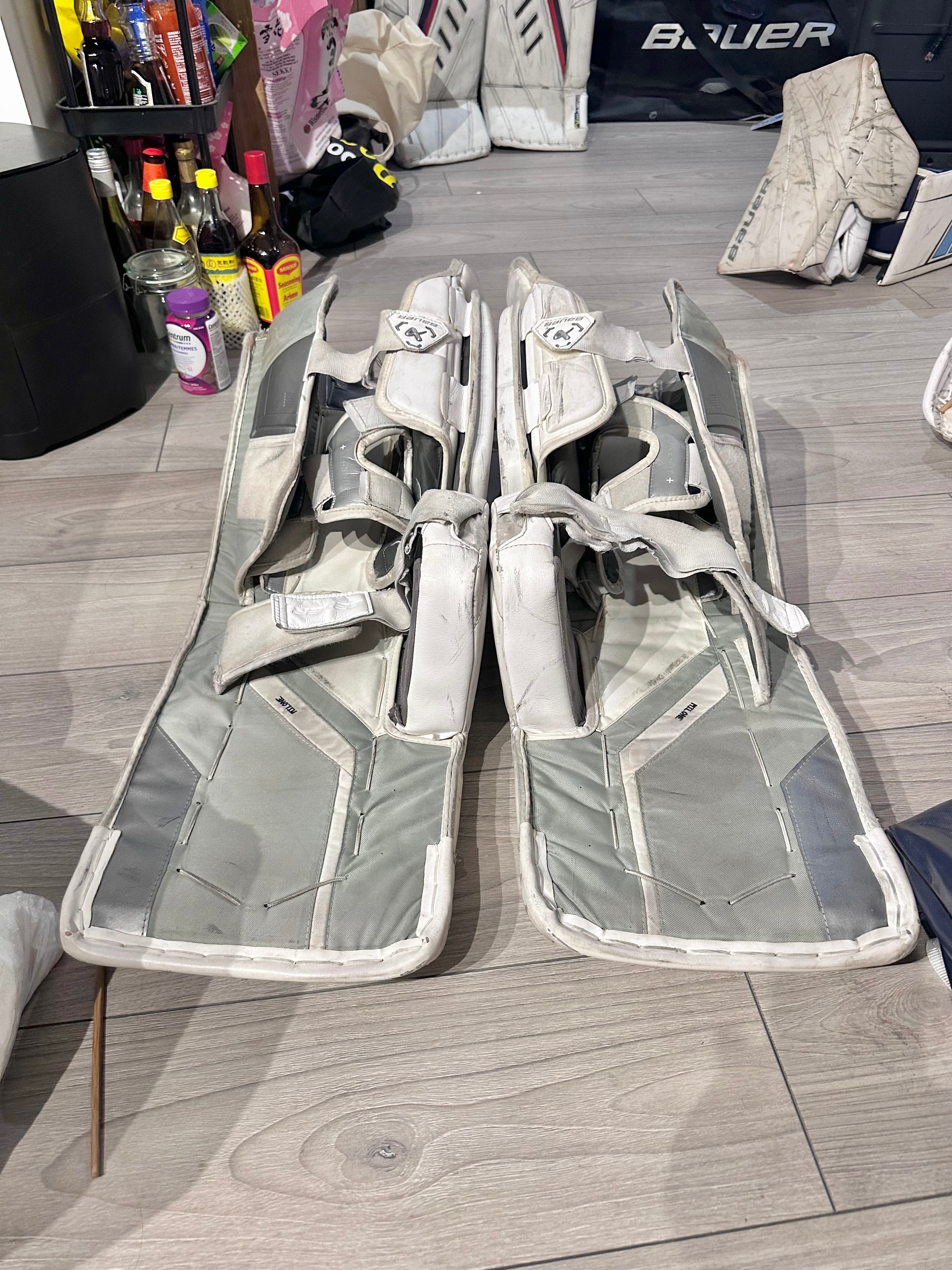 Bauer Hyperlite 2 / Mach White Pro Stock Goalie Full Set