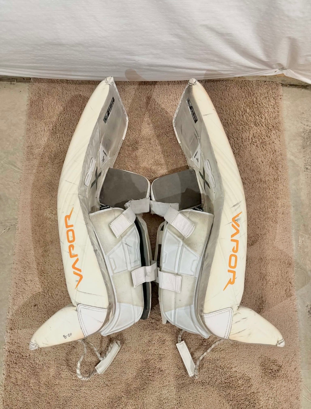 Pittsburgh penguins Bauer Hyperlite 2 Regular Goalie pro stock Full Set