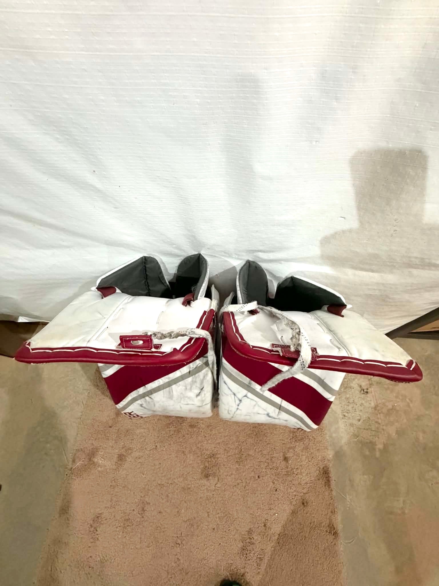 NCAA Bauer Hyperlite 2 35+1 Pro Stock Goalie Full Set