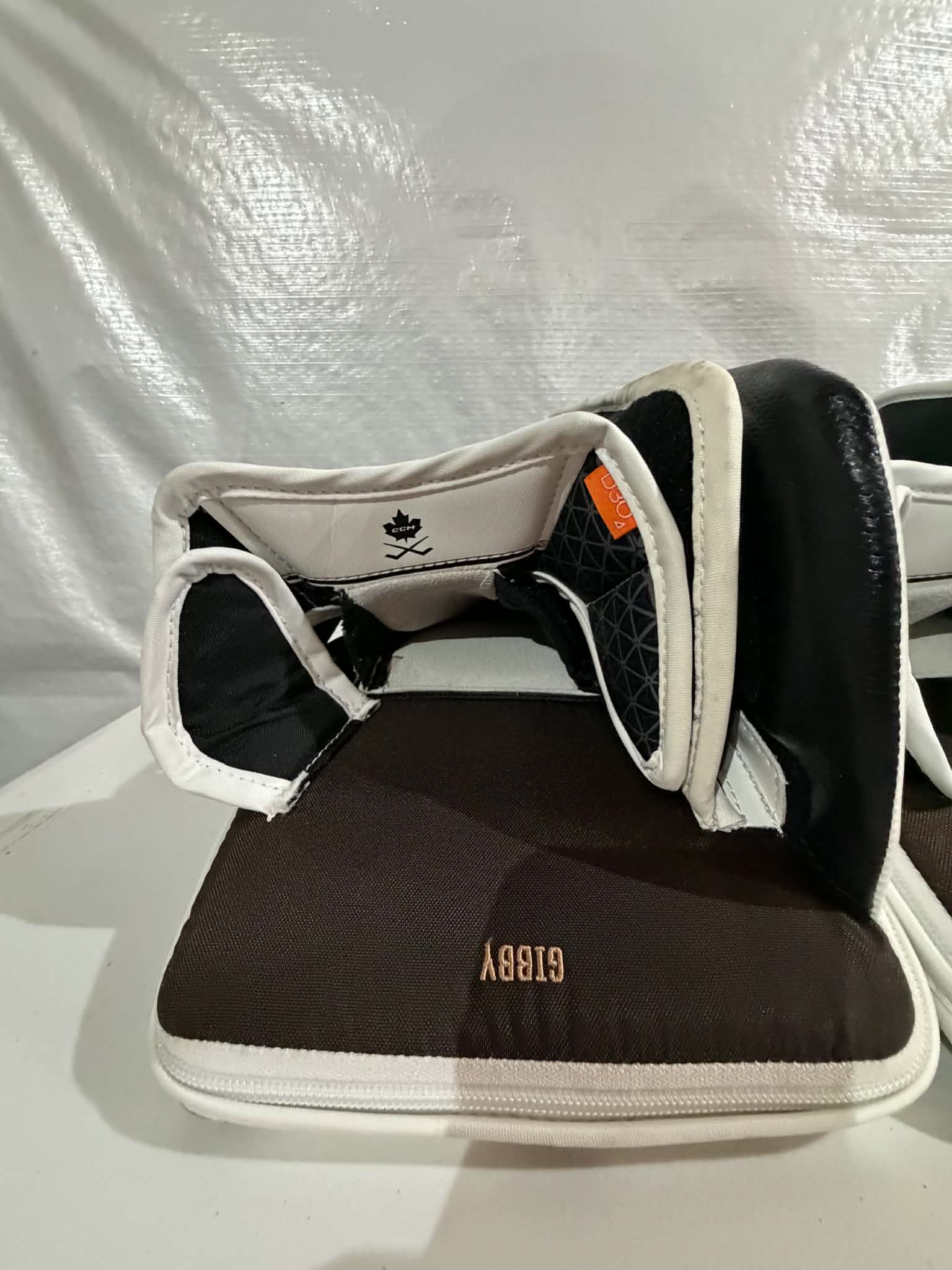 New CCM Eflex 6 Pro Stock 33+1.5 Goalie Full Set with two sets of gloves