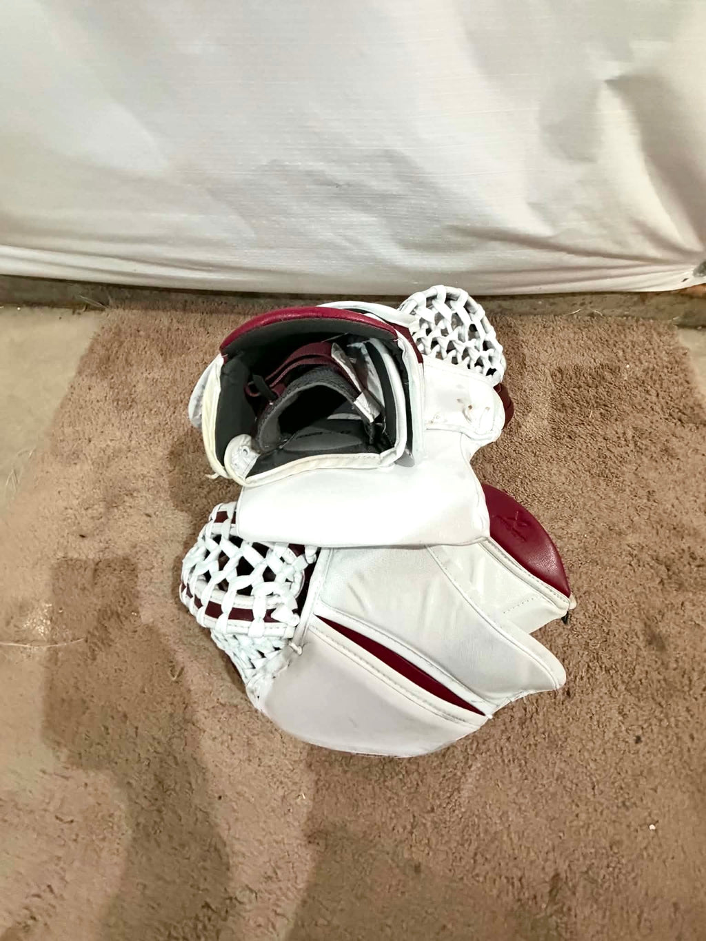 NCAA Bauer Hyperlite 2 35+1 Pro Stock Goalie Full Set