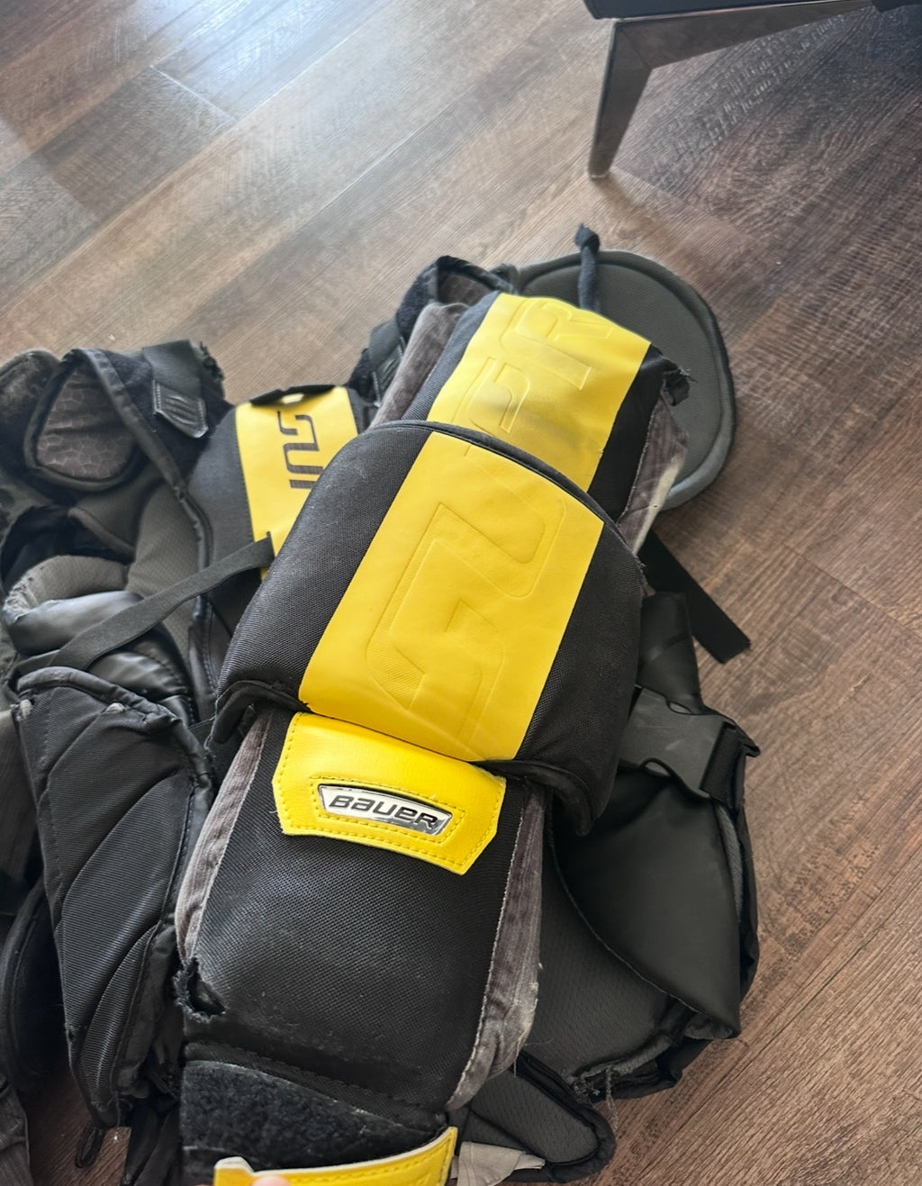 Bauer senior ultrasonic goalie chest protector