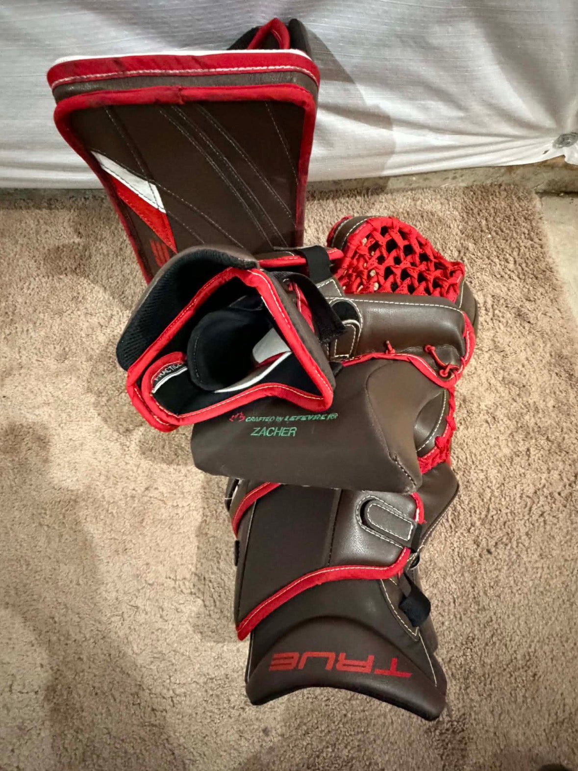 True L20.2 33+2 pro stock goalie full set