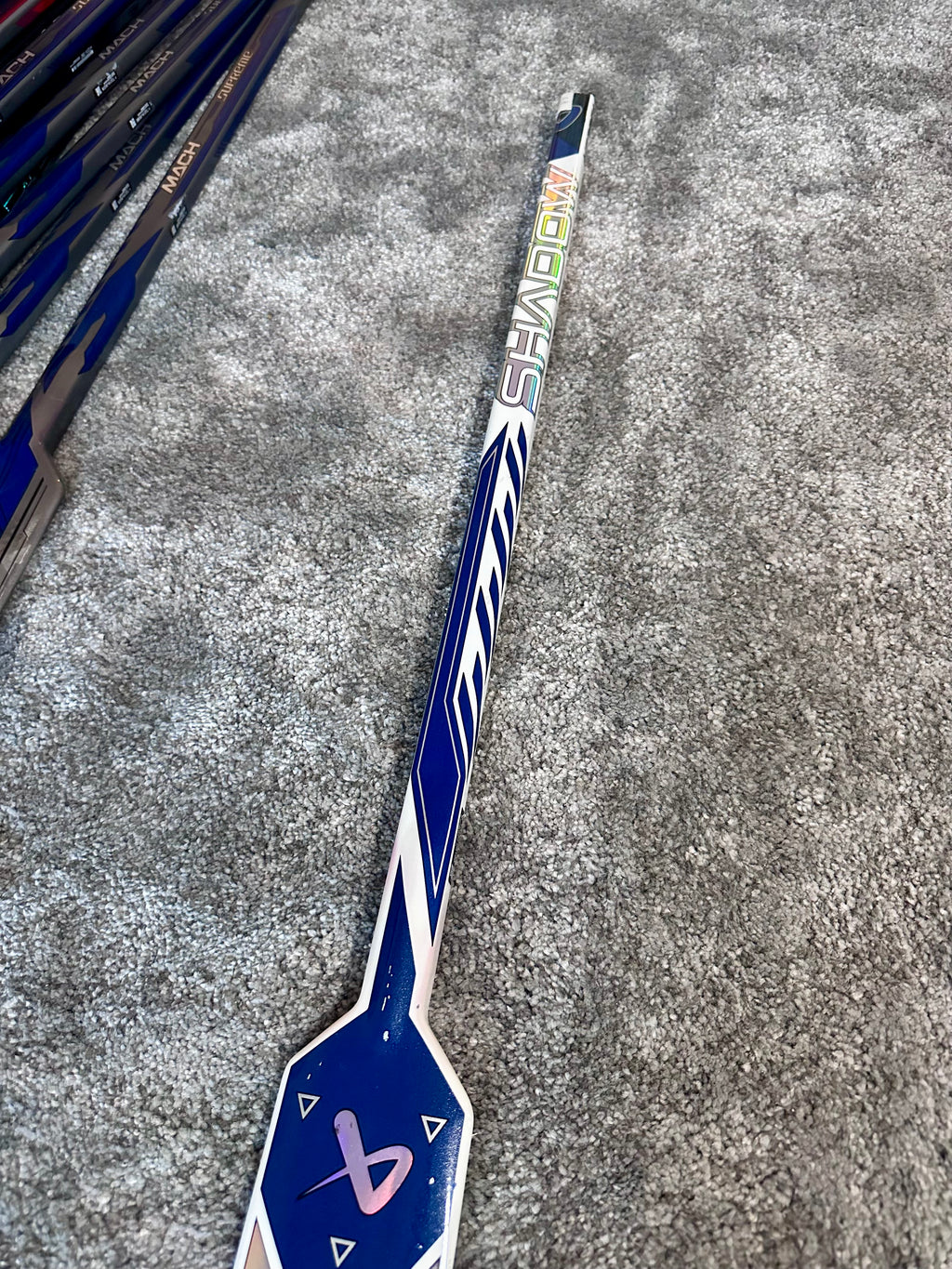 NCAA Bauer Shadow Full Right 24" White Pro Stock Goalie Stick #7