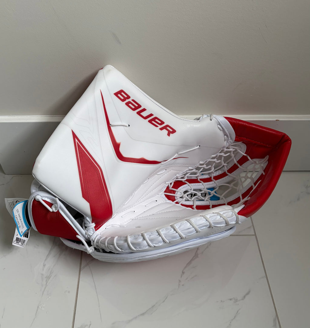 New S25 Bauer Vapor Flylite Goalie Glove