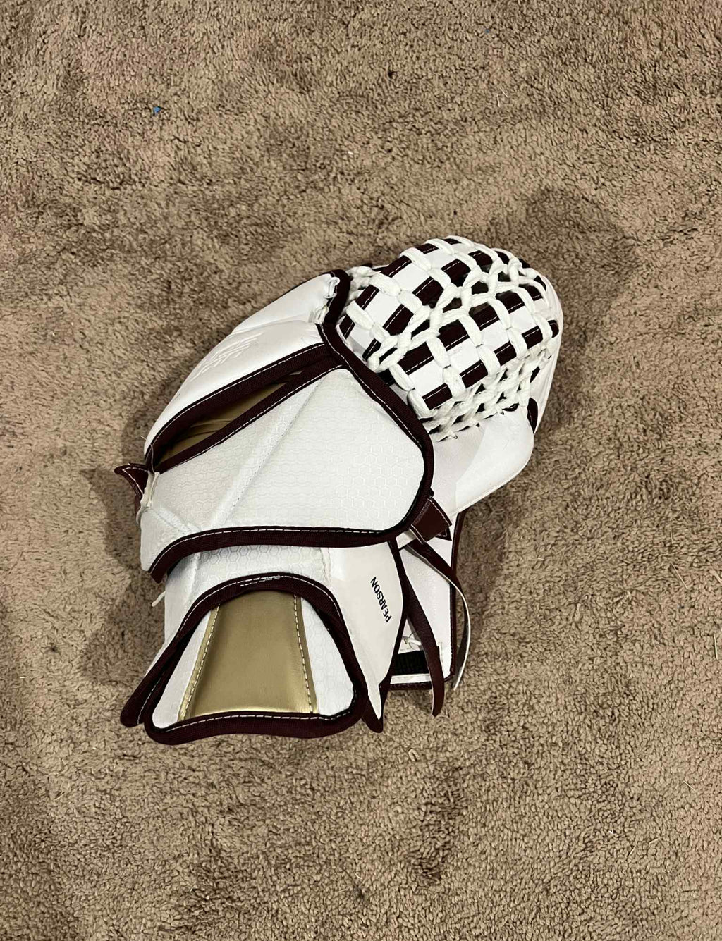 Bauer supreme ultrasonic goalie glove
