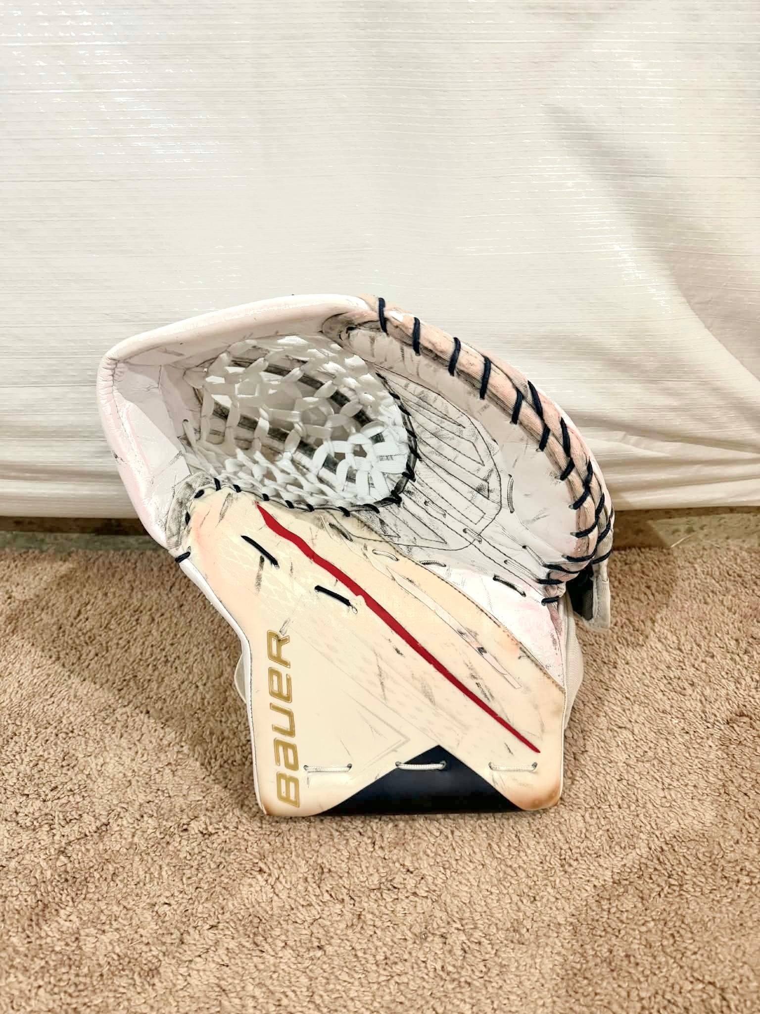 Bauer Mach regular pro stock goalie glove