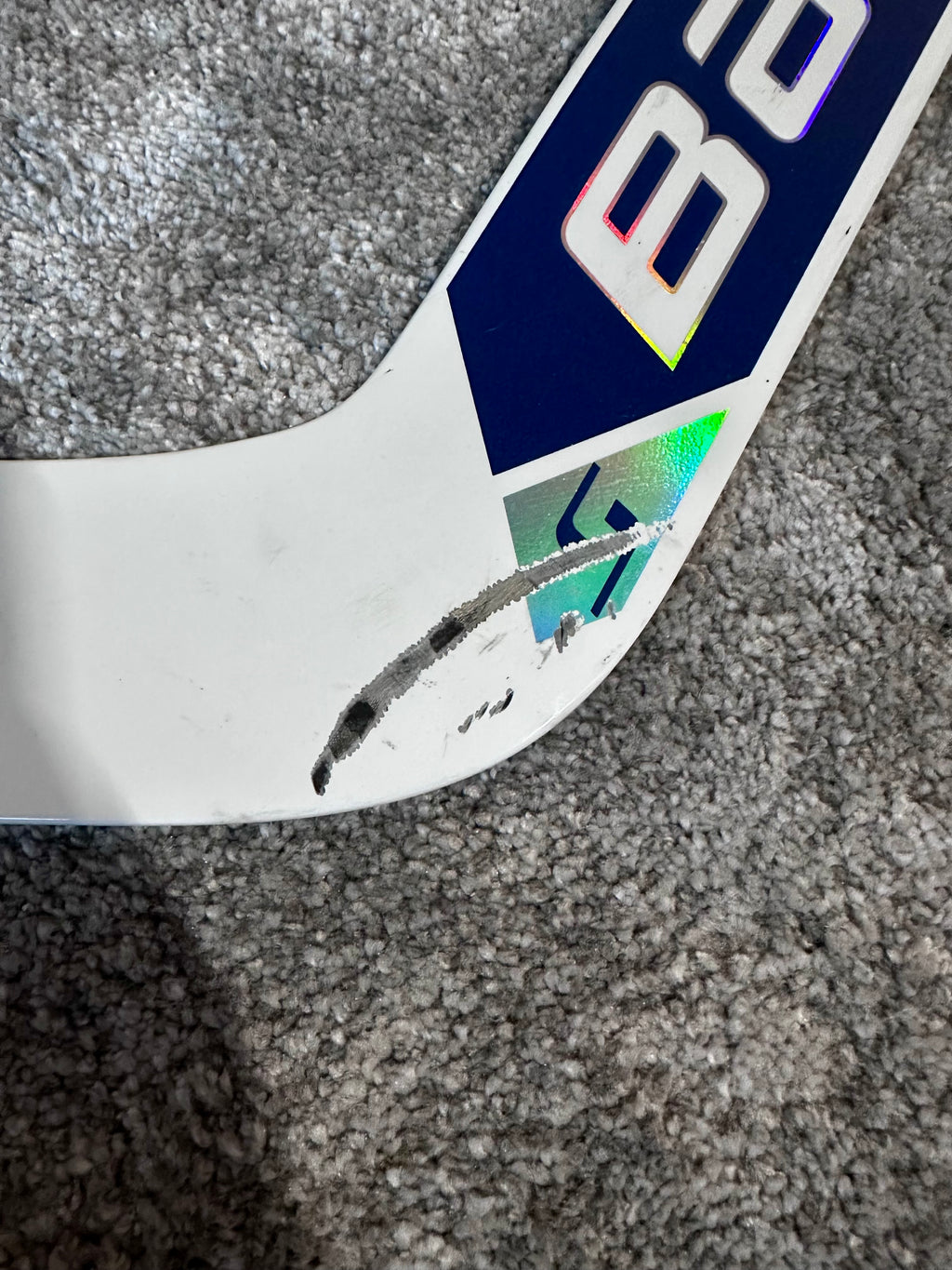 NCAA Bauer Shadow Full Right 24" White Pro Stock Goalie Stick #2