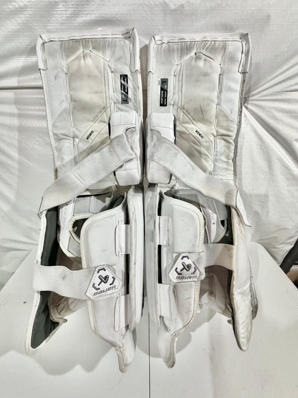 Bauer Hyperlite 2/Mach Regular 35+1 Goalie Pro stock Full Set
