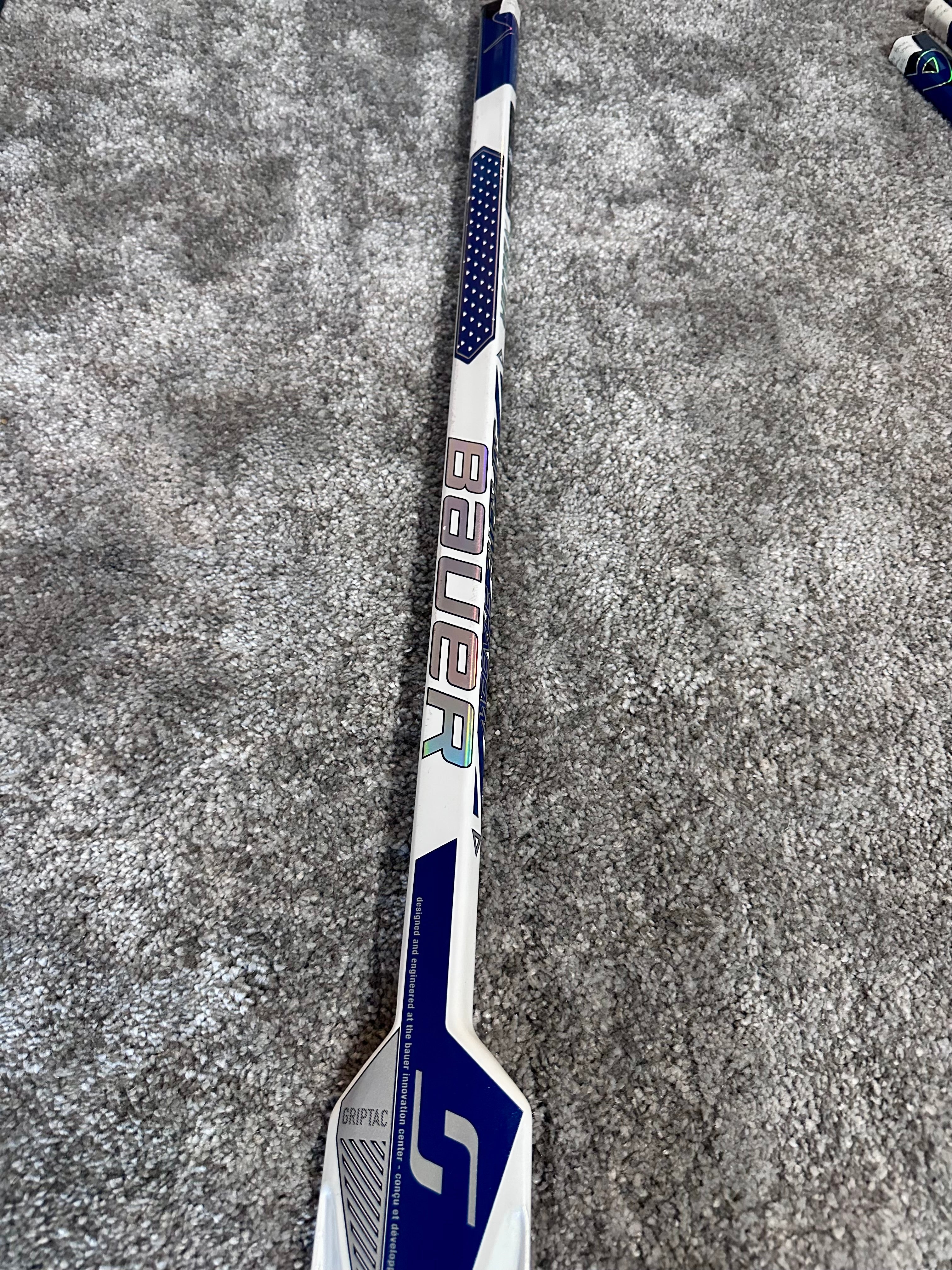 NCAA Bauer Shadow Full Right 24" White Pro Stock Goalie Stick #2