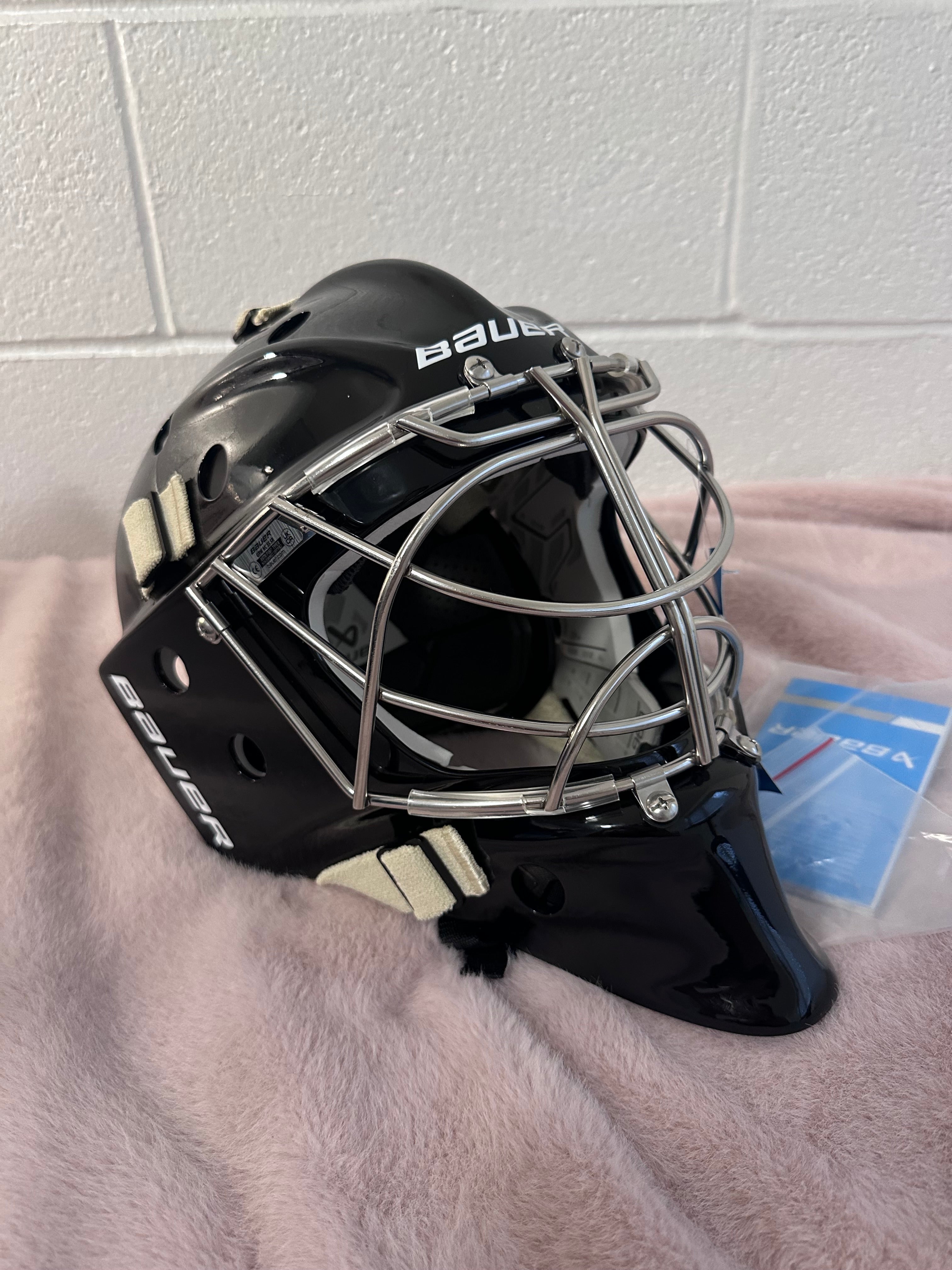 New Bauer profile S24 960 pro goalie mask